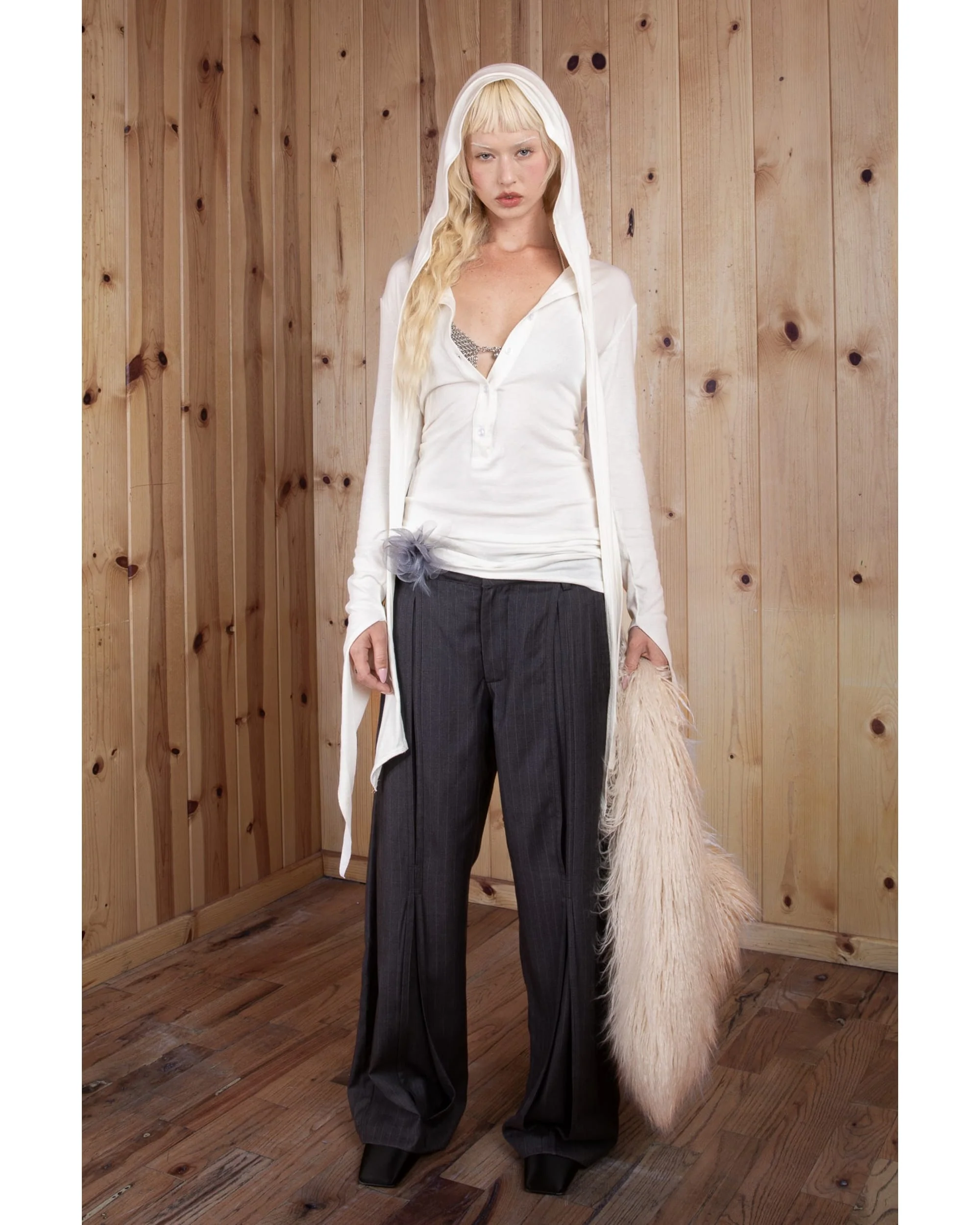 FUR TOTE CREAM YAK - Image 2