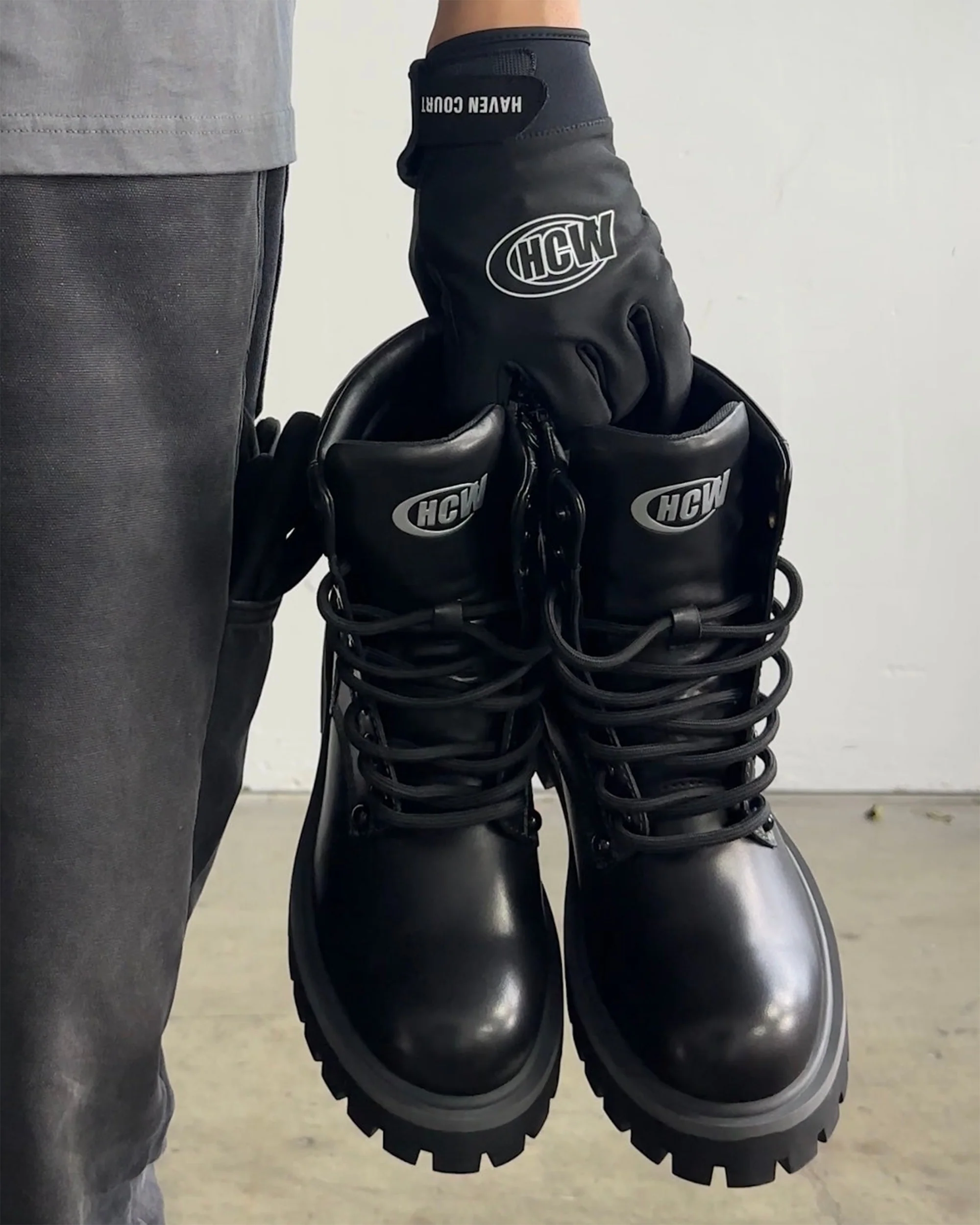 Genesis Boot - Image 7