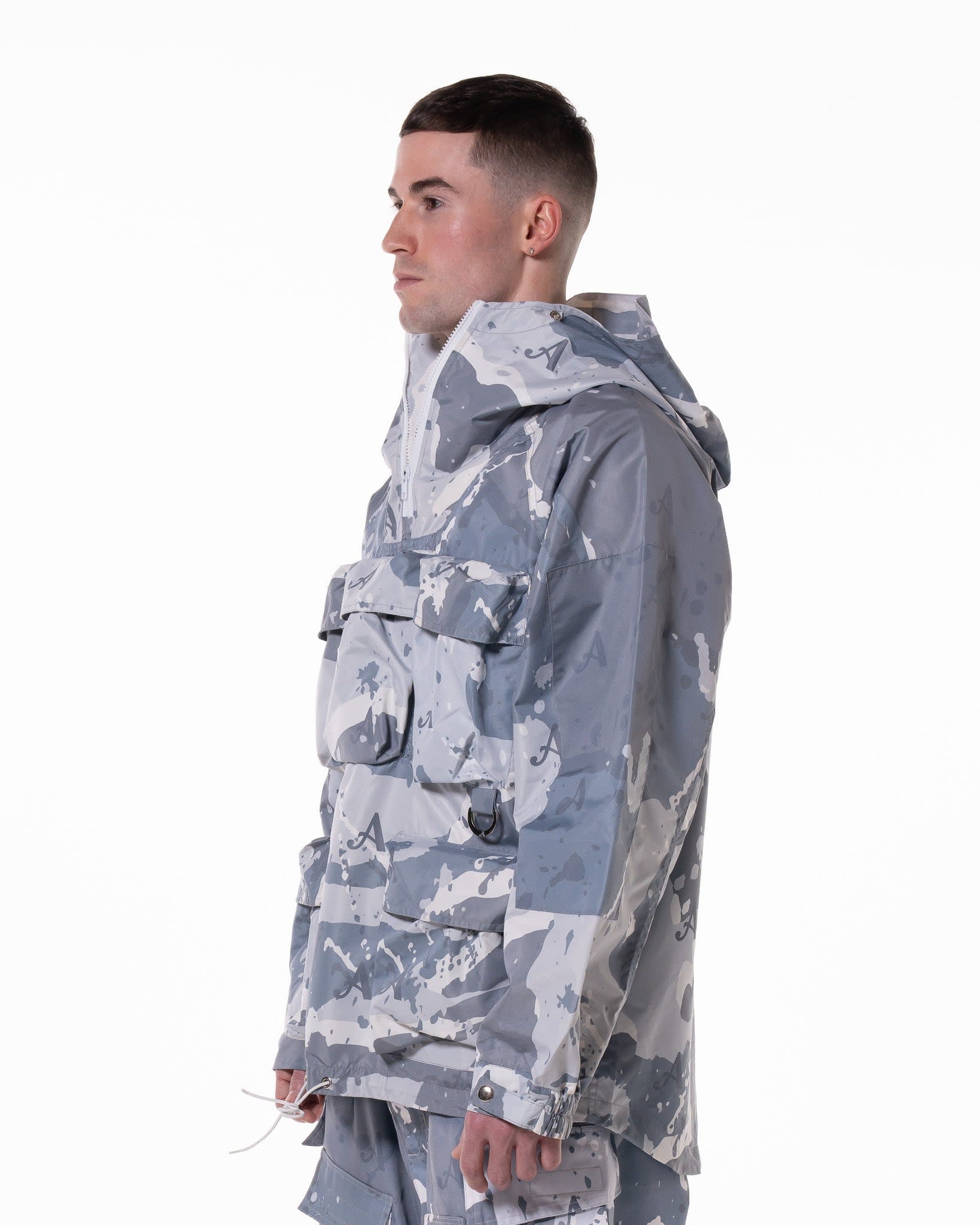 GREY āMAKASIā CAMO JACKET - Image 2
