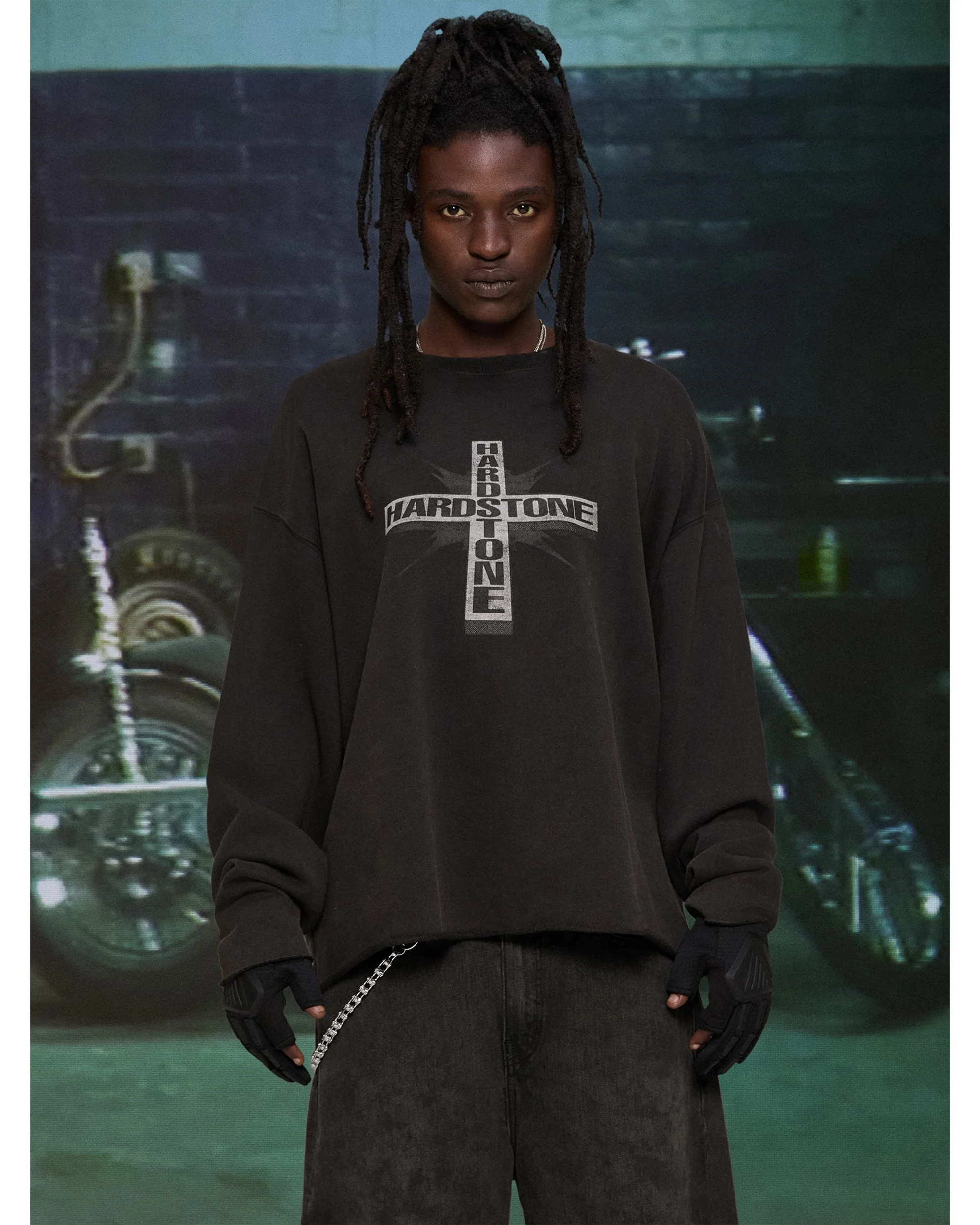 HARDSTONE Cross Sweatshirt - Image 5