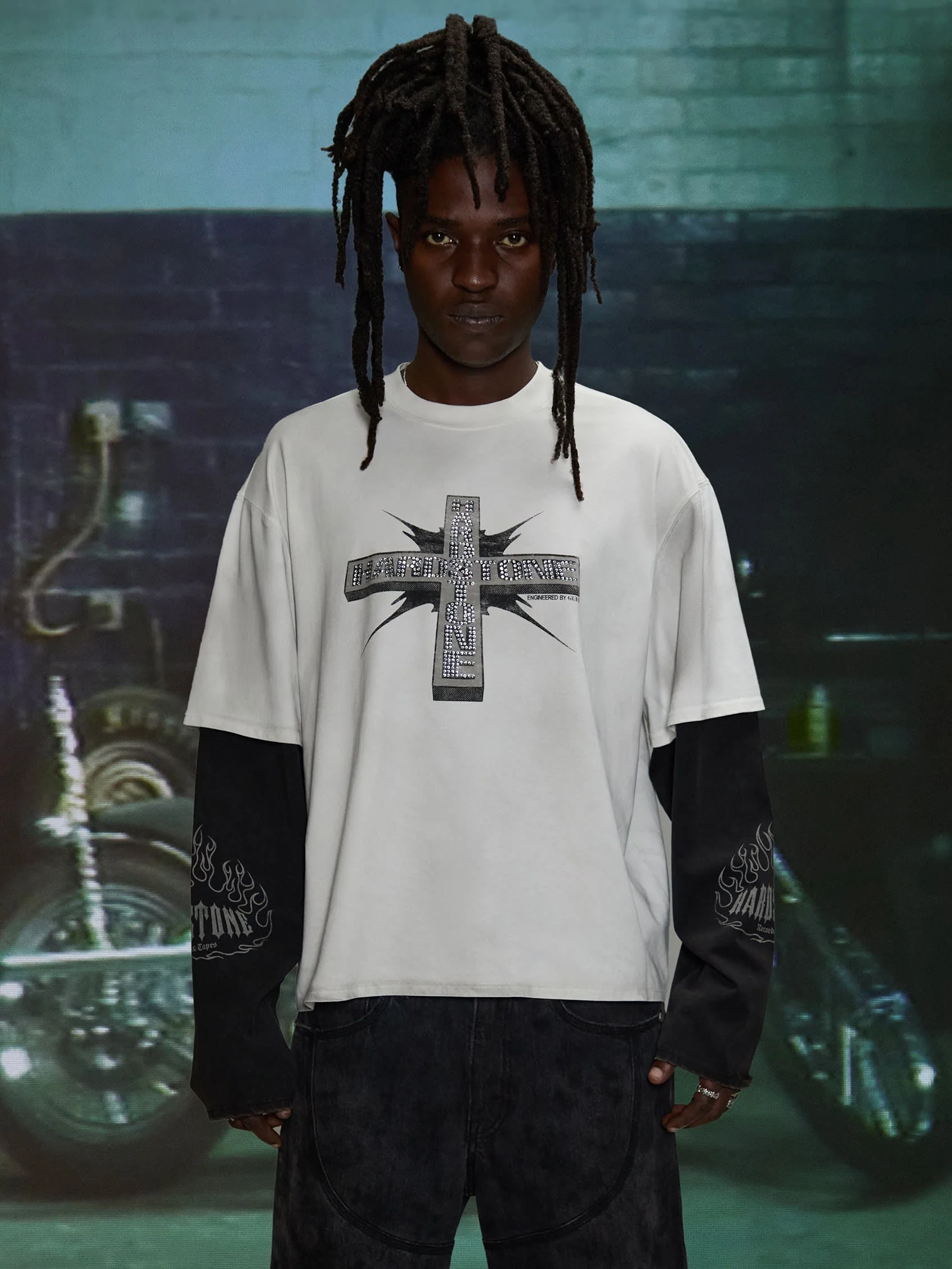HARDSTONE Layered Long-Sleeve Tee - Image 15