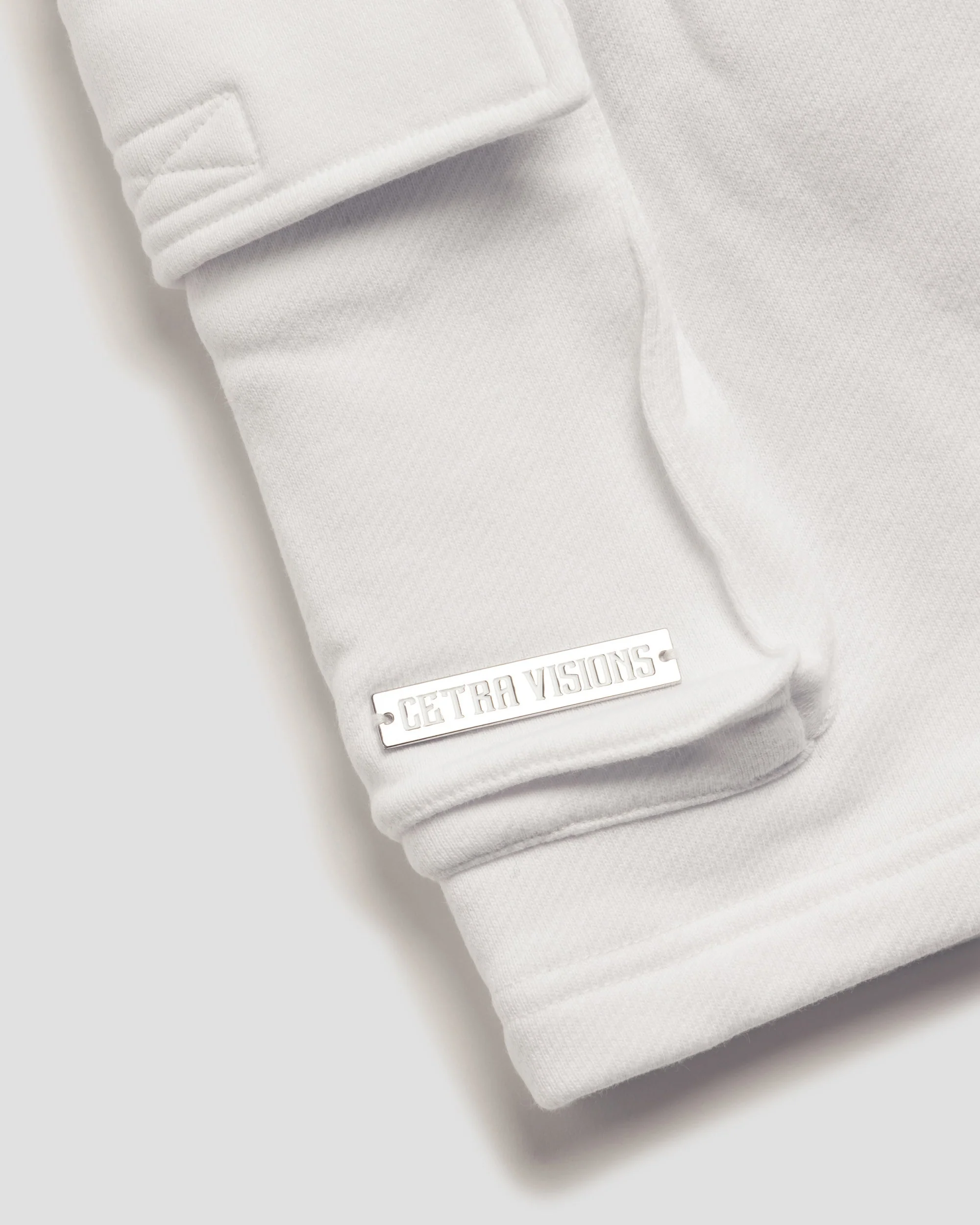 HEAVENLY WHITE CARGO SHORTS - Image 5