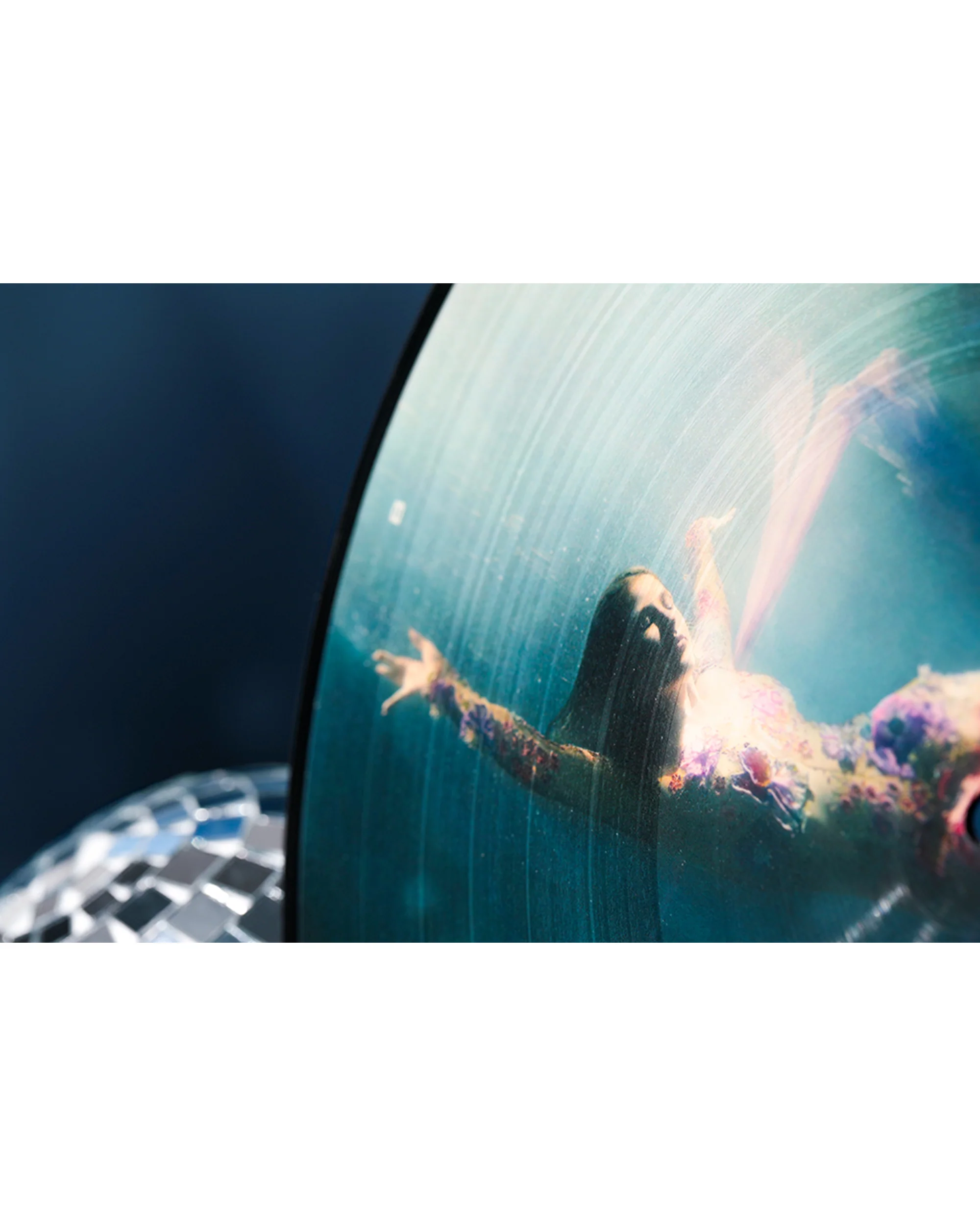 Higher Than Heaven Picture Disc (Limited Edition) - Image 2