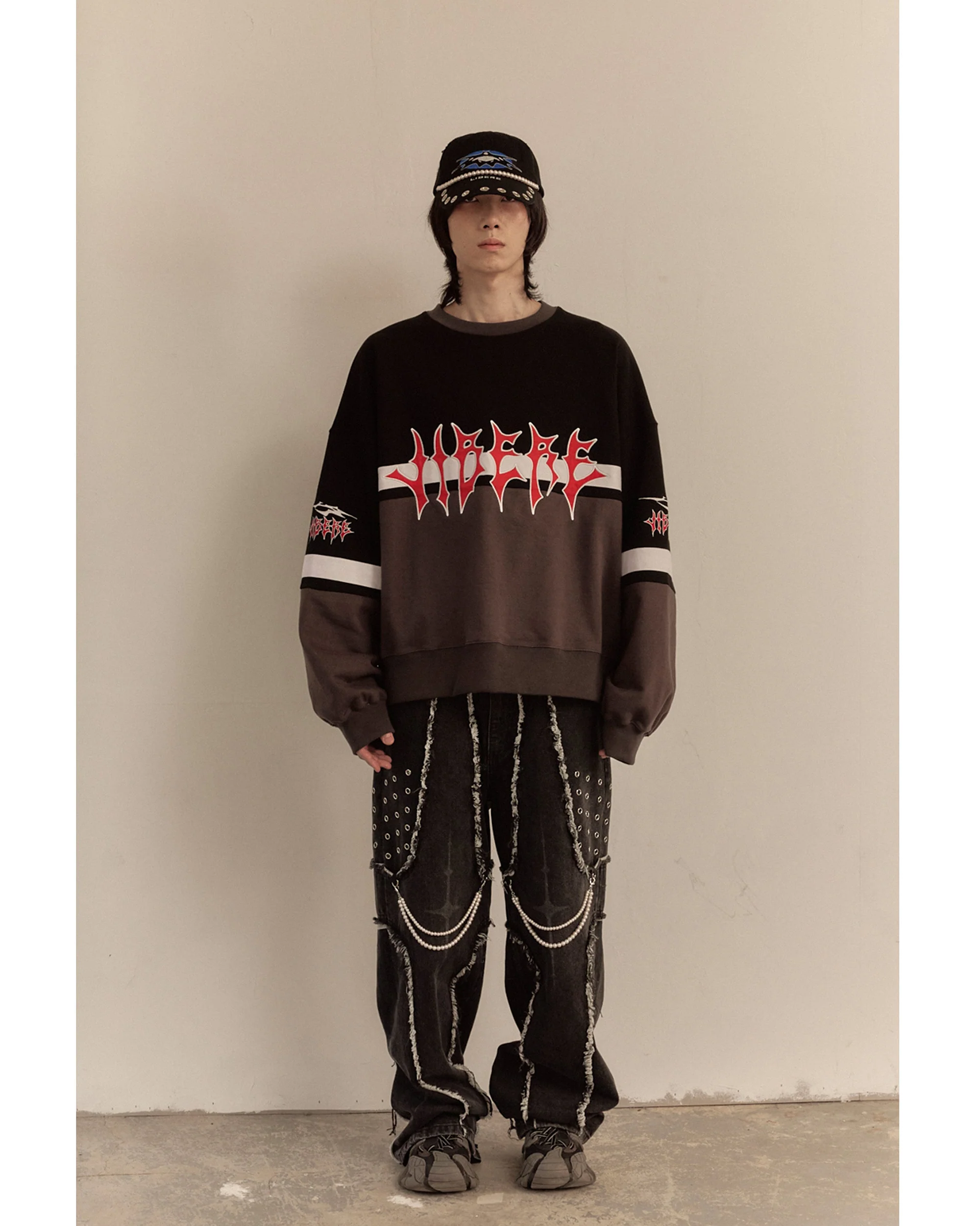 HOCKEY JERSEY SWEAT / CHARCOAL - Image 7