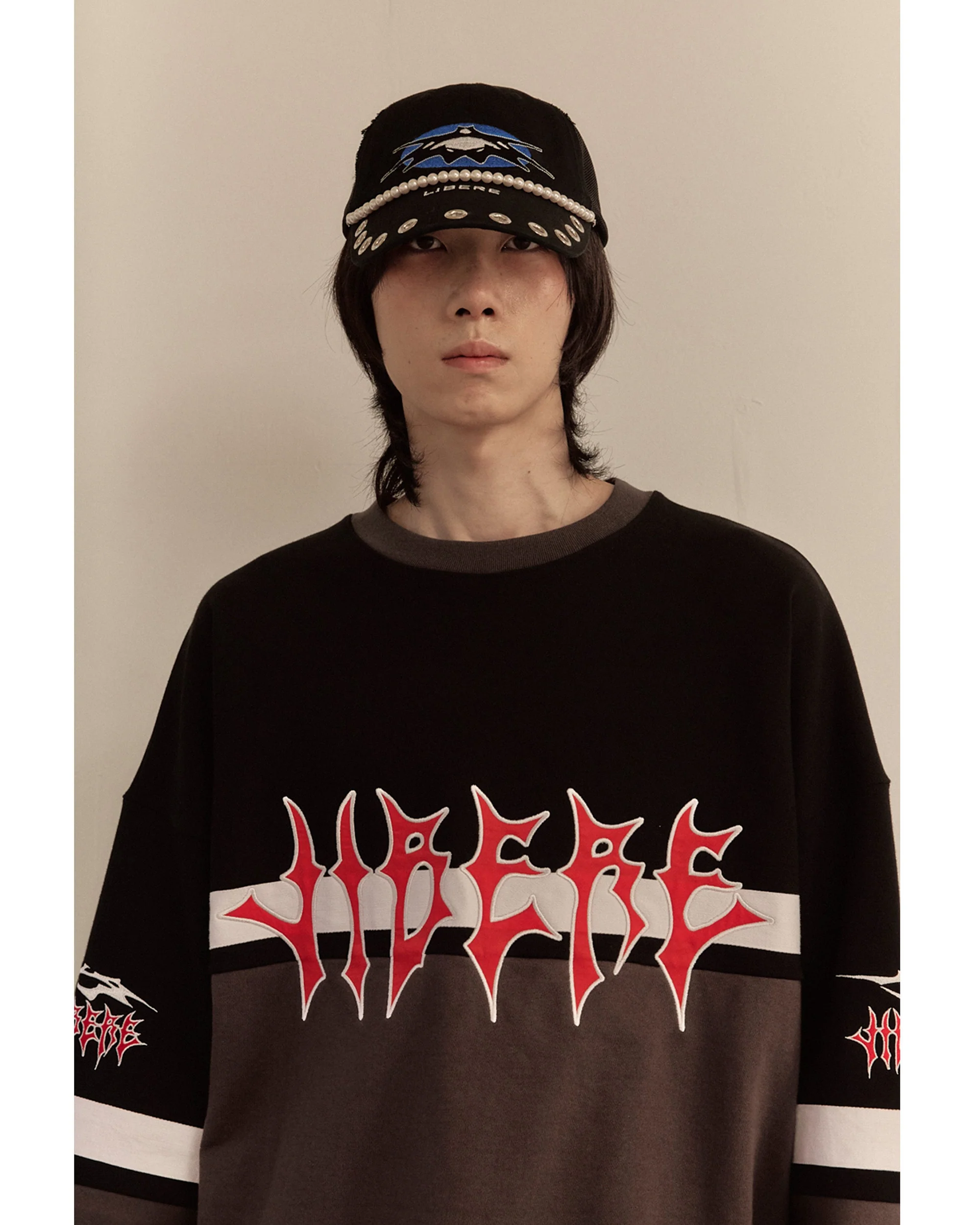 HOCKEY JERSEY SWEAT / CHARCOAL - Image 8