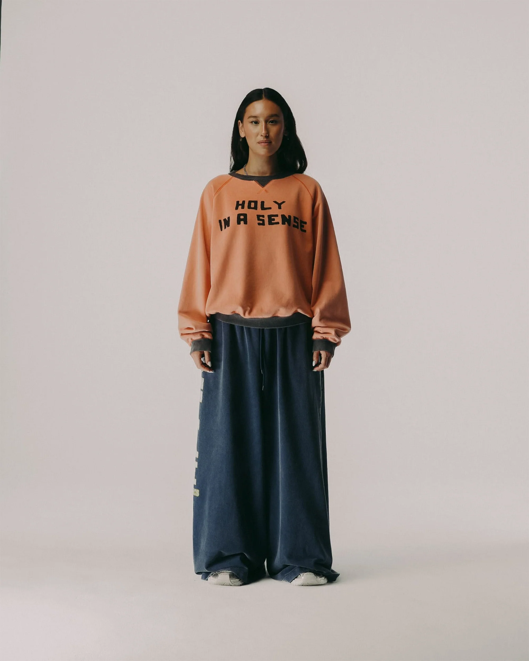 "HOLY IN A SENSE" 50'S RAGLAN CREWNECK - Image 4