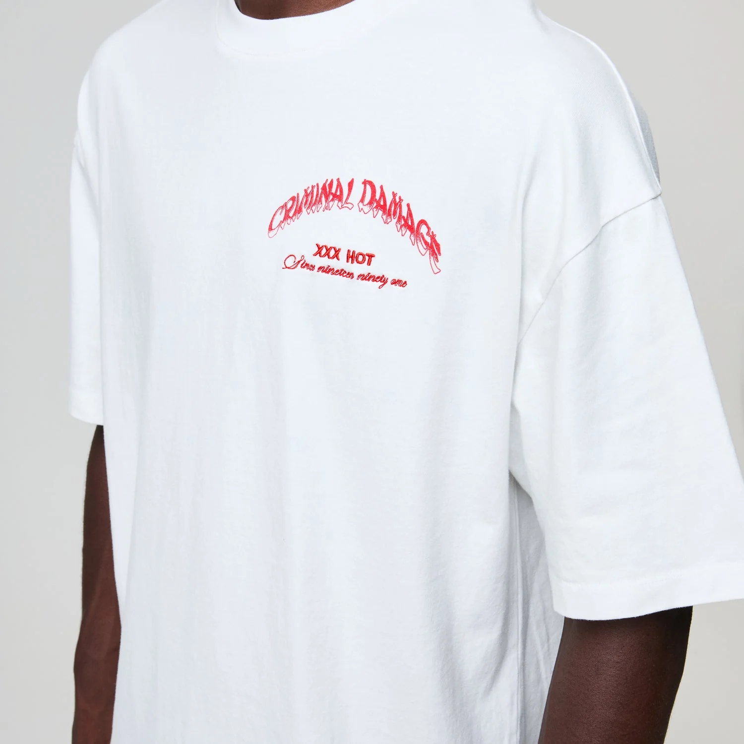 HOT WINGS T-SHIRT - Image 23