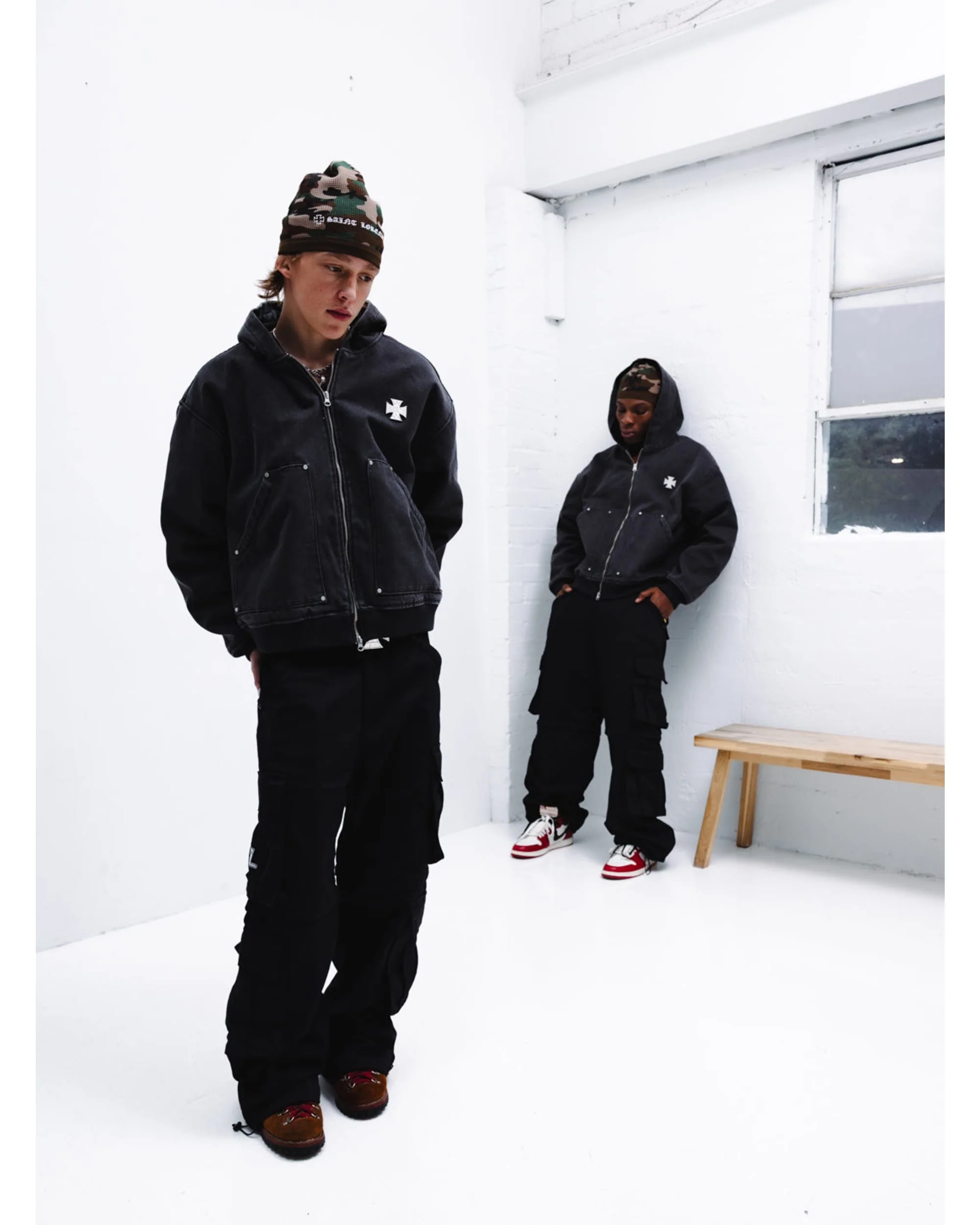 āINTO THE DARKā CARGO PANTS - Image 5