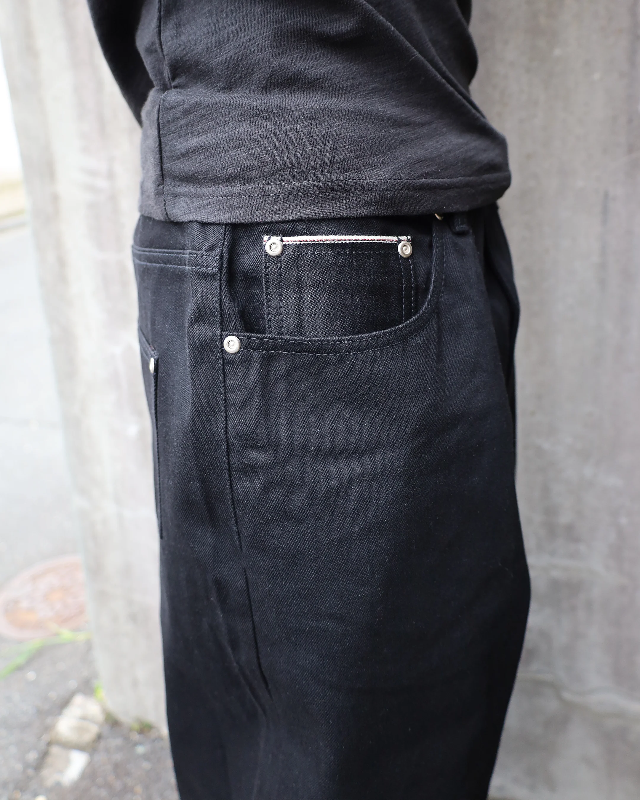 Japanese Selvedge Matte Black Baggy Jeans - Image 8