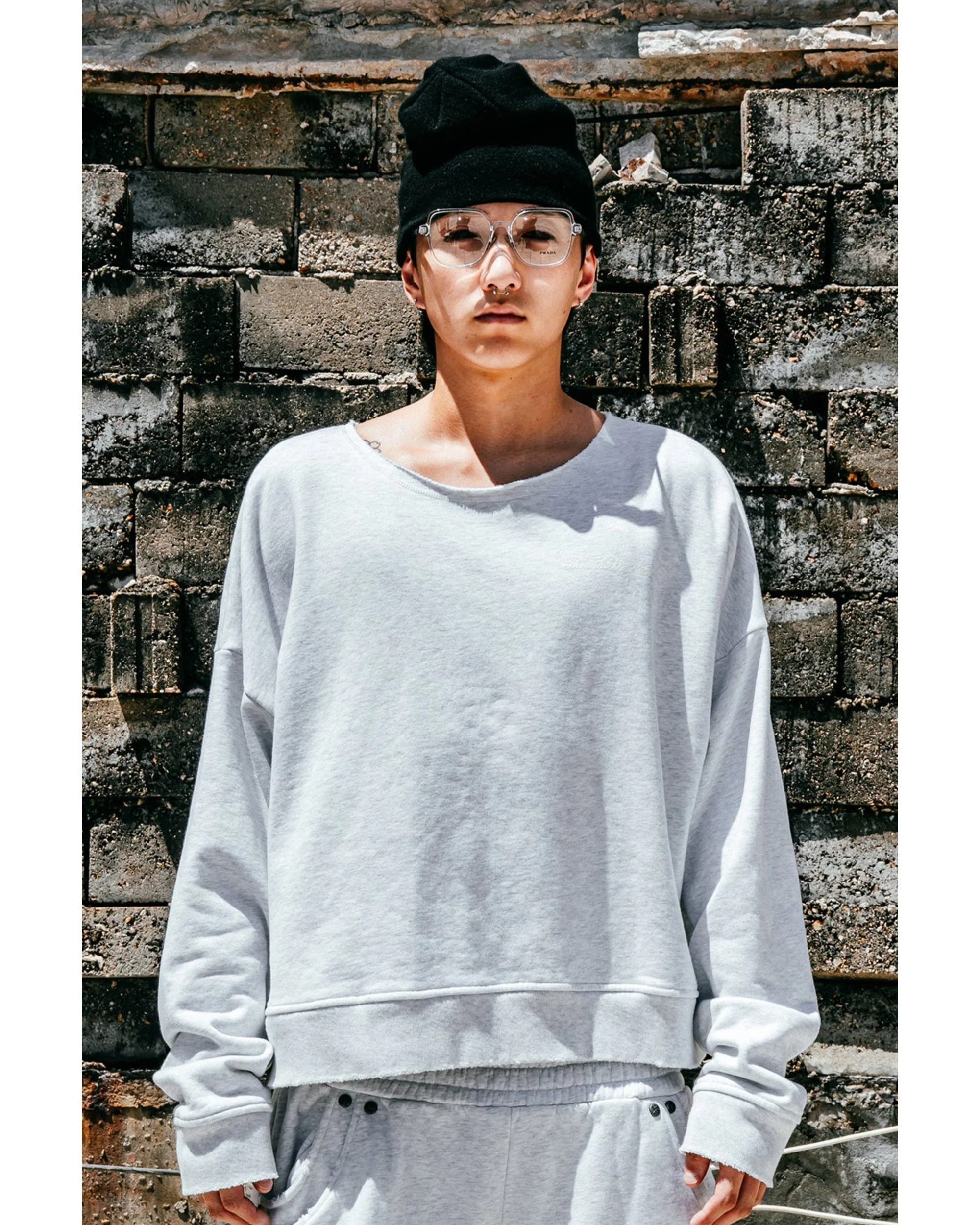 Knox Distressed Printed Crewneck in Light Grey - Image 3
