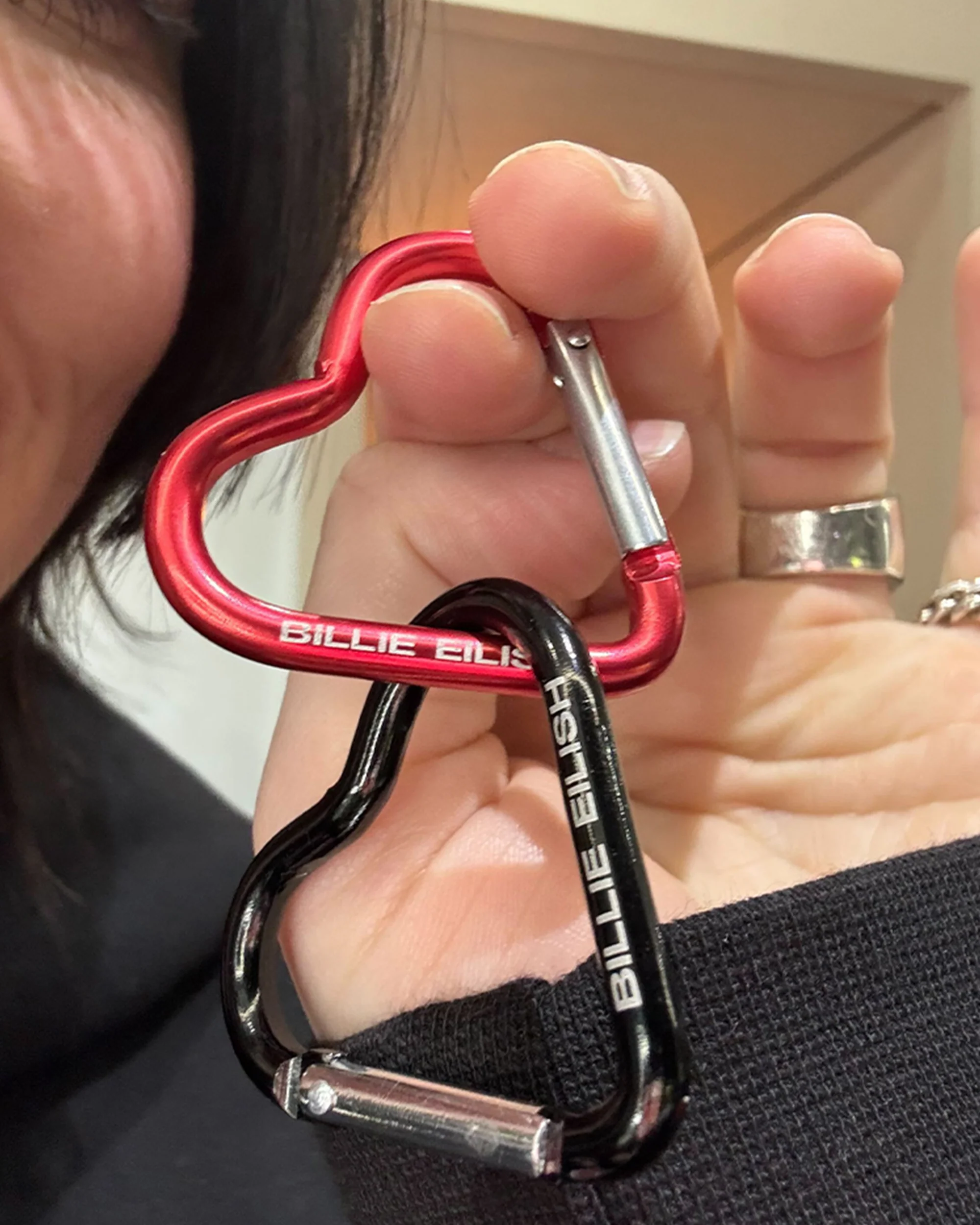 L'Amour Carabiner Clip Set - Image 3