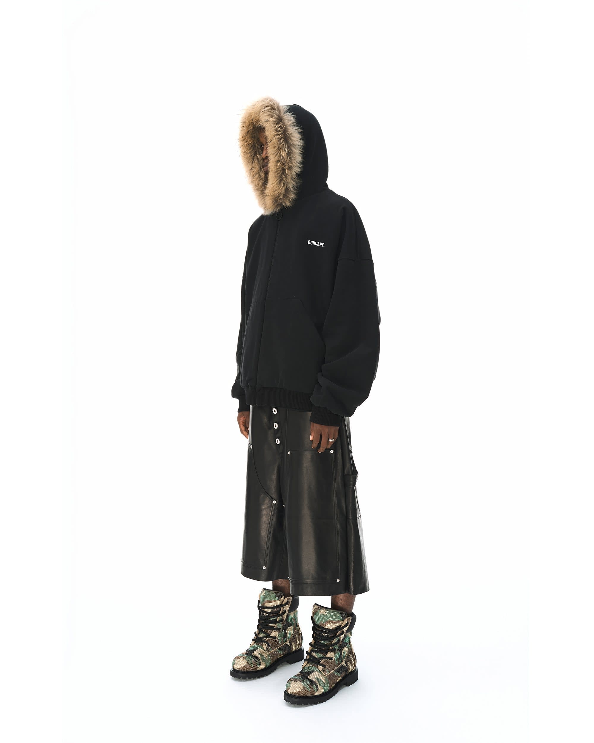 LEATHER BAGGY SHORTS - Image 10