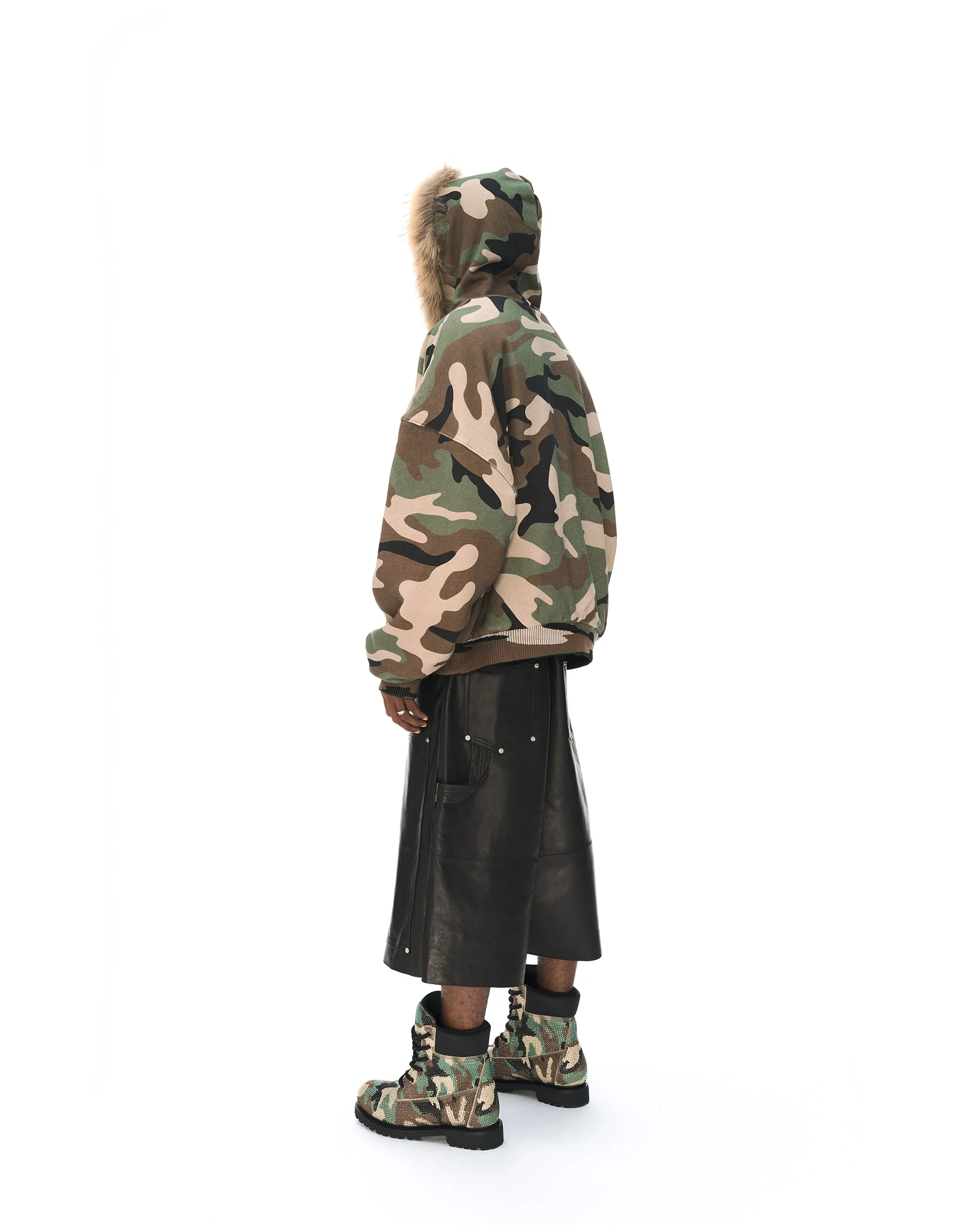 LEATHER BAGGY SHORTS - Image 25