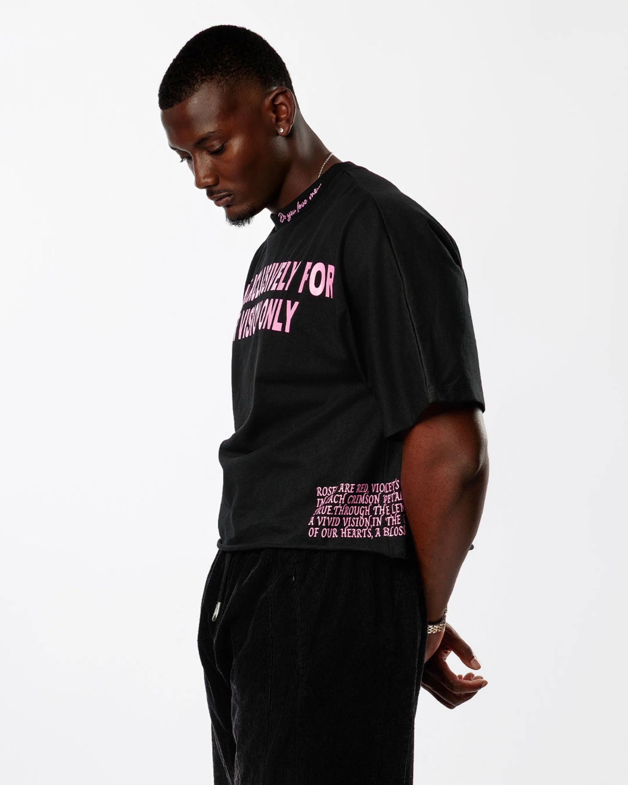 "LETTER TO YOUR HEART" BOXY TEE - BLACK - Image 6