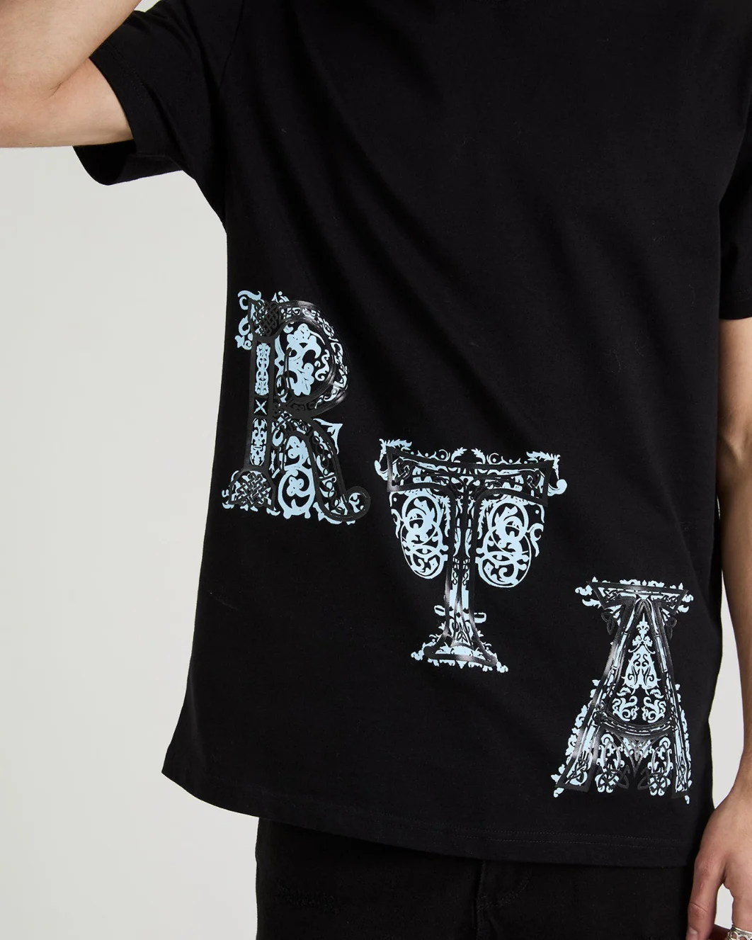 LIAM SHORT SLEEVE TEE | BLACK ILLUMINATED DIAGONAL - Image 6