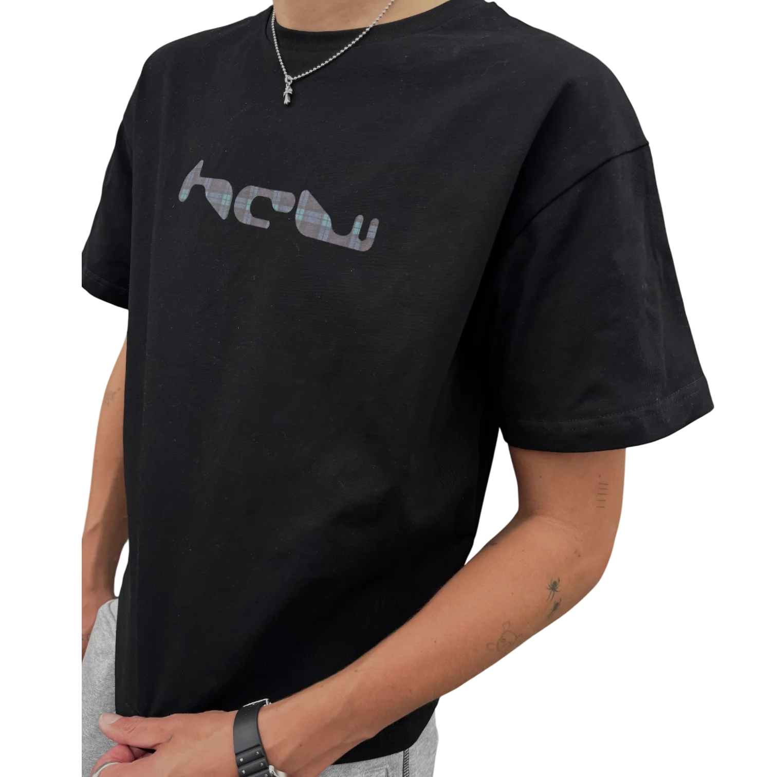 LOGO TEE (TARTAN) - Image 4