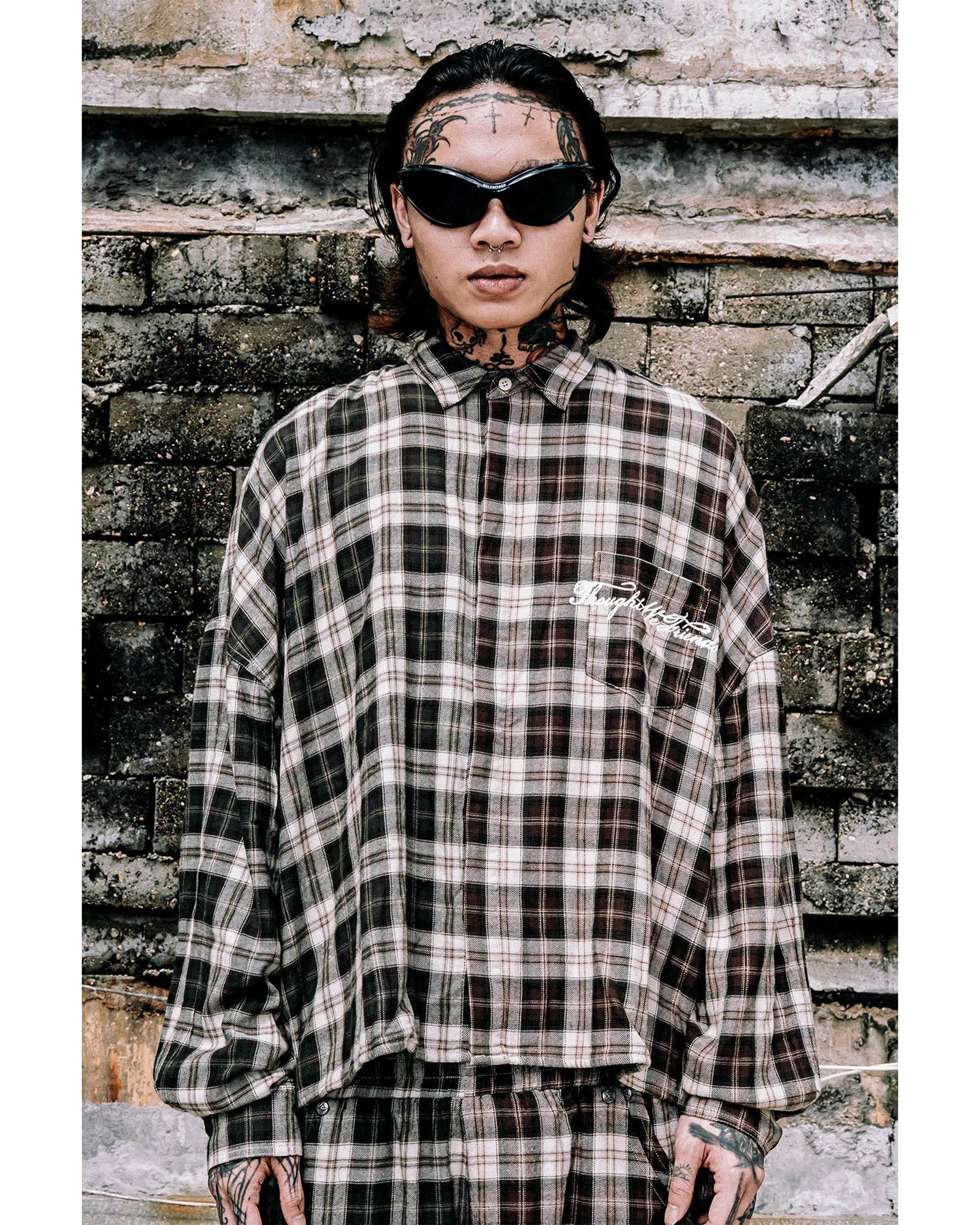 Lorian Printed Plaid Shirt in Red & Green - Image 3