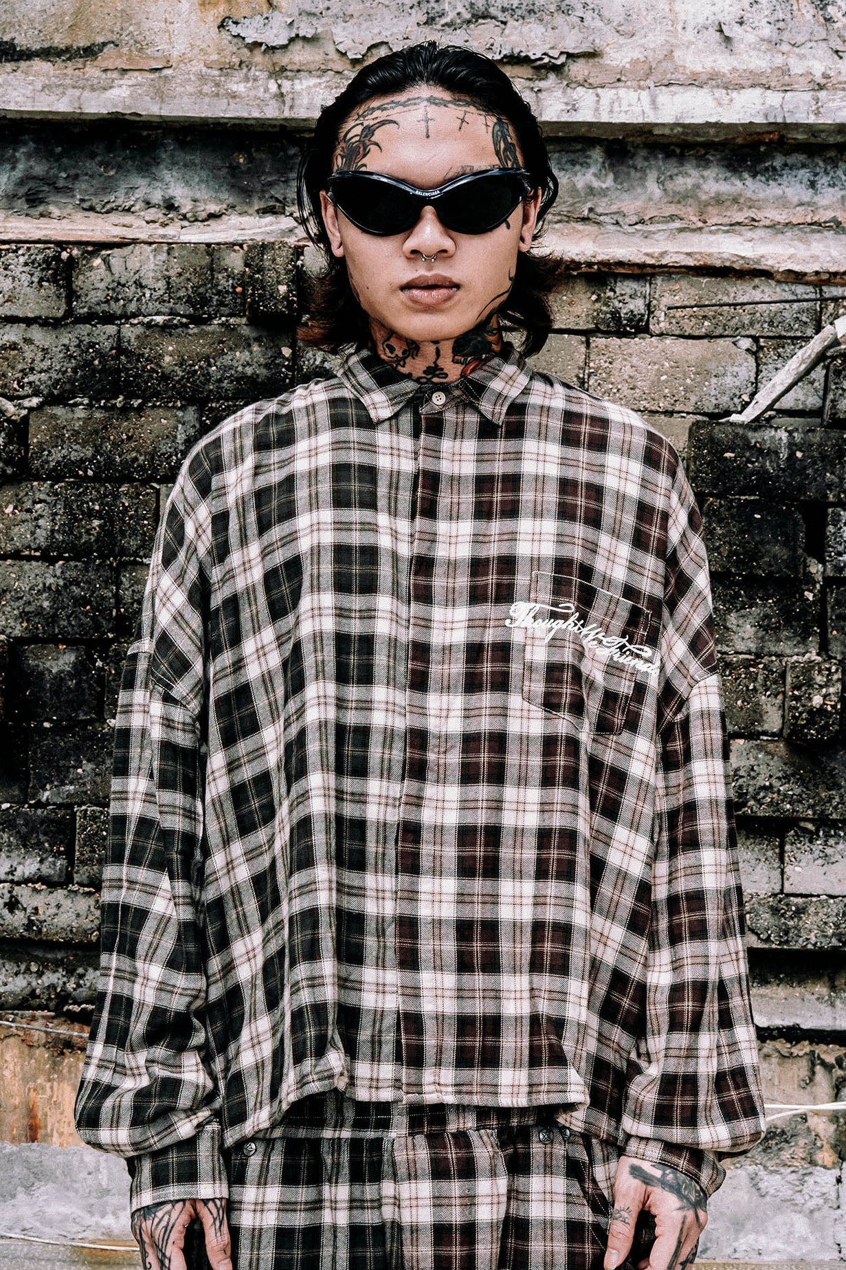 Lorian Printed Plaid Shirt in Red & Green - Image 5