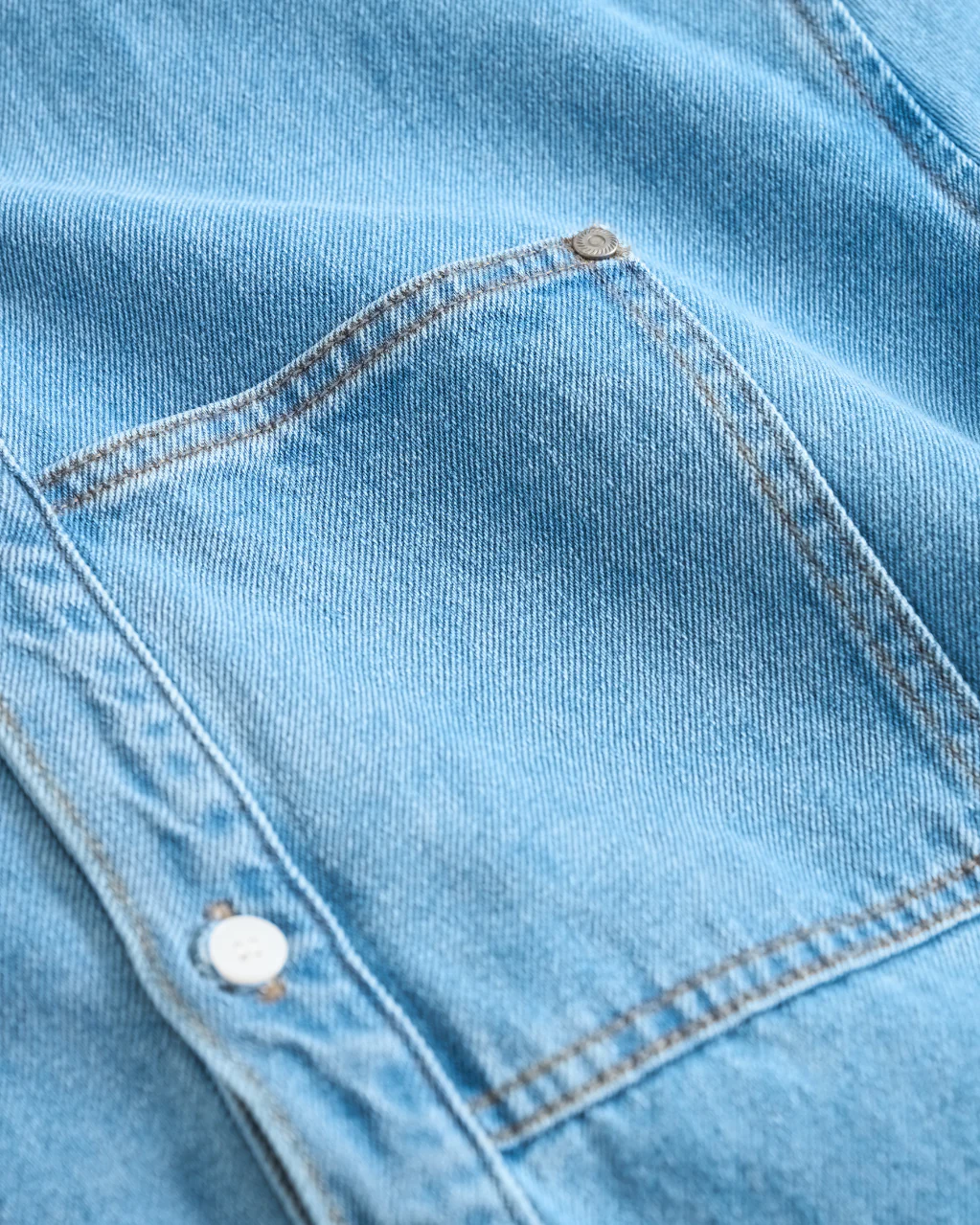 Mariner Denim Short Sleeve Shirt - Image 5