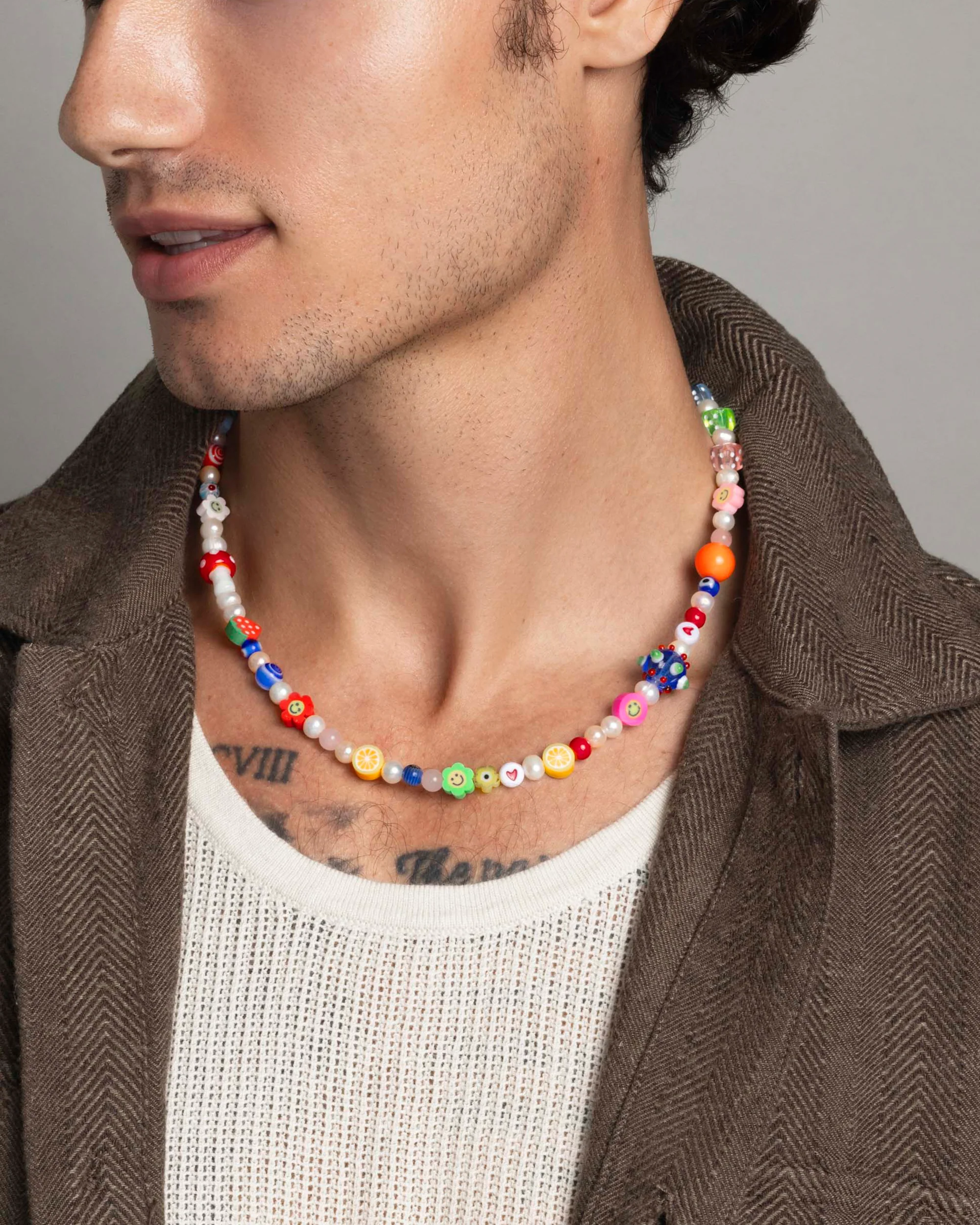 Men's Berry Pearl Necklace with Assorted Beads - Image 4