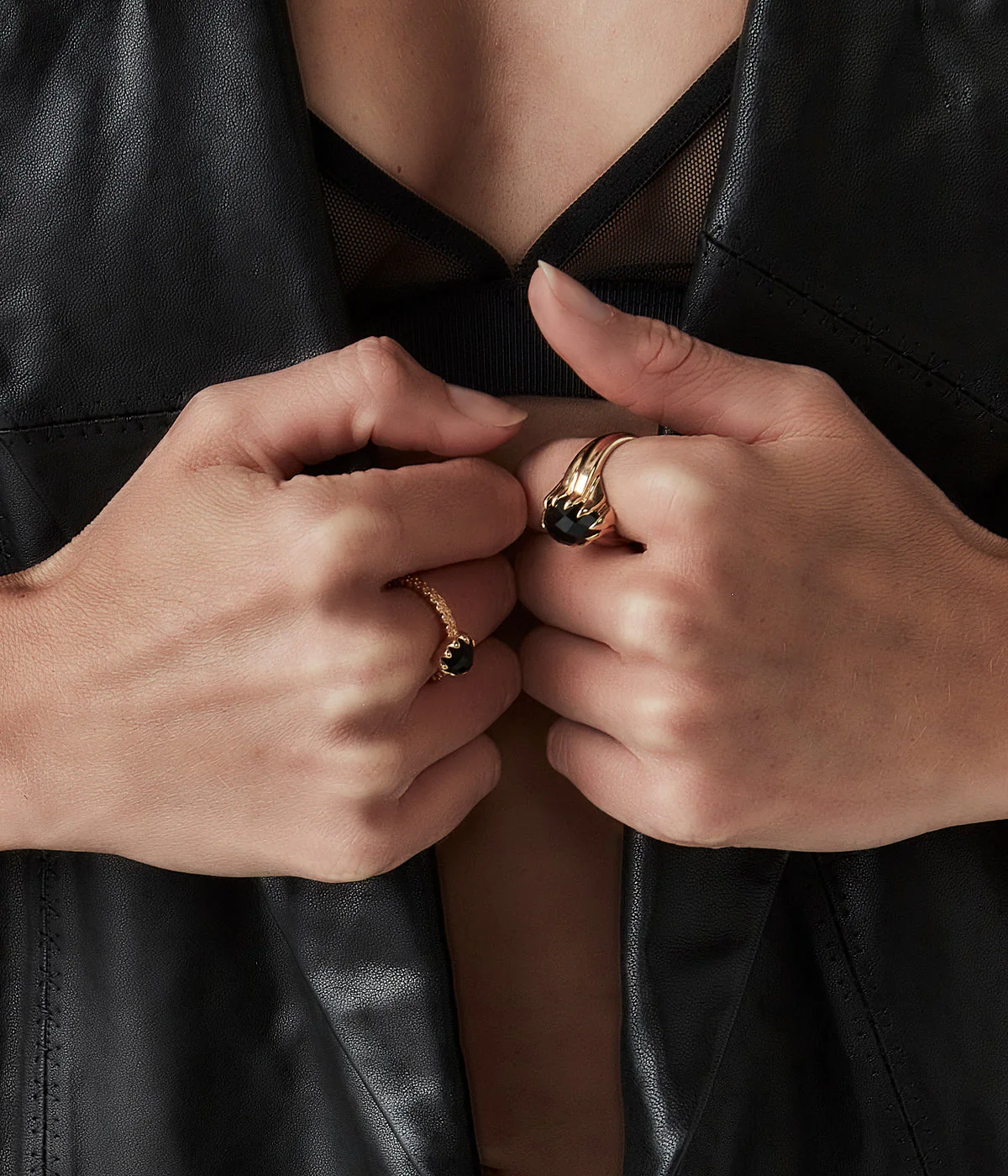 MINI CLAW RING - GOLD PLATED ONYX - Image 14