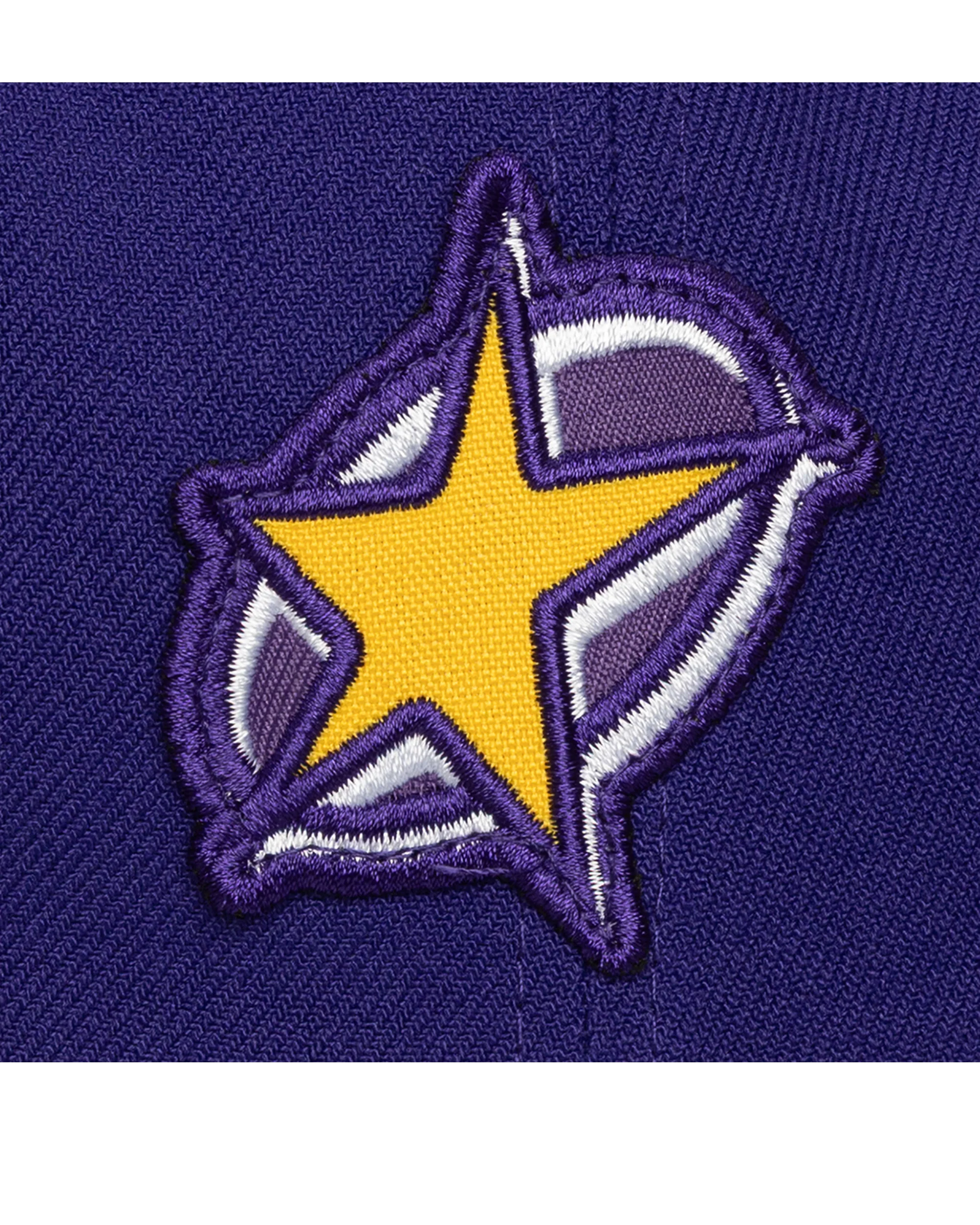 Mitchell & Ness x Billie Eilish Los Angeles Lakers NBA B.E. Patch Snapback - Image 4