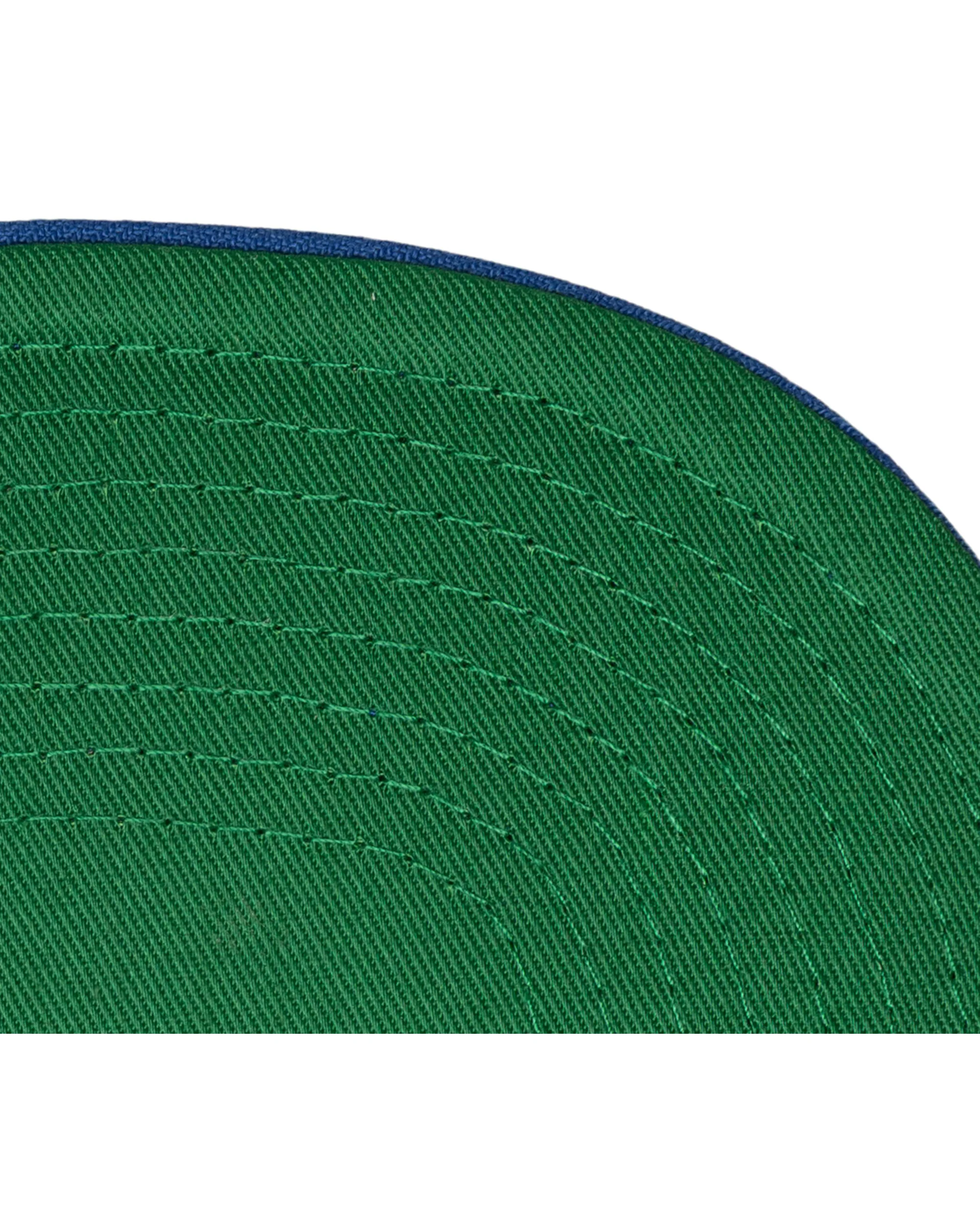 Mitchell & Ness x Billie Eilish New York Knicks NBA B.E. Patch Snapback - Image 8