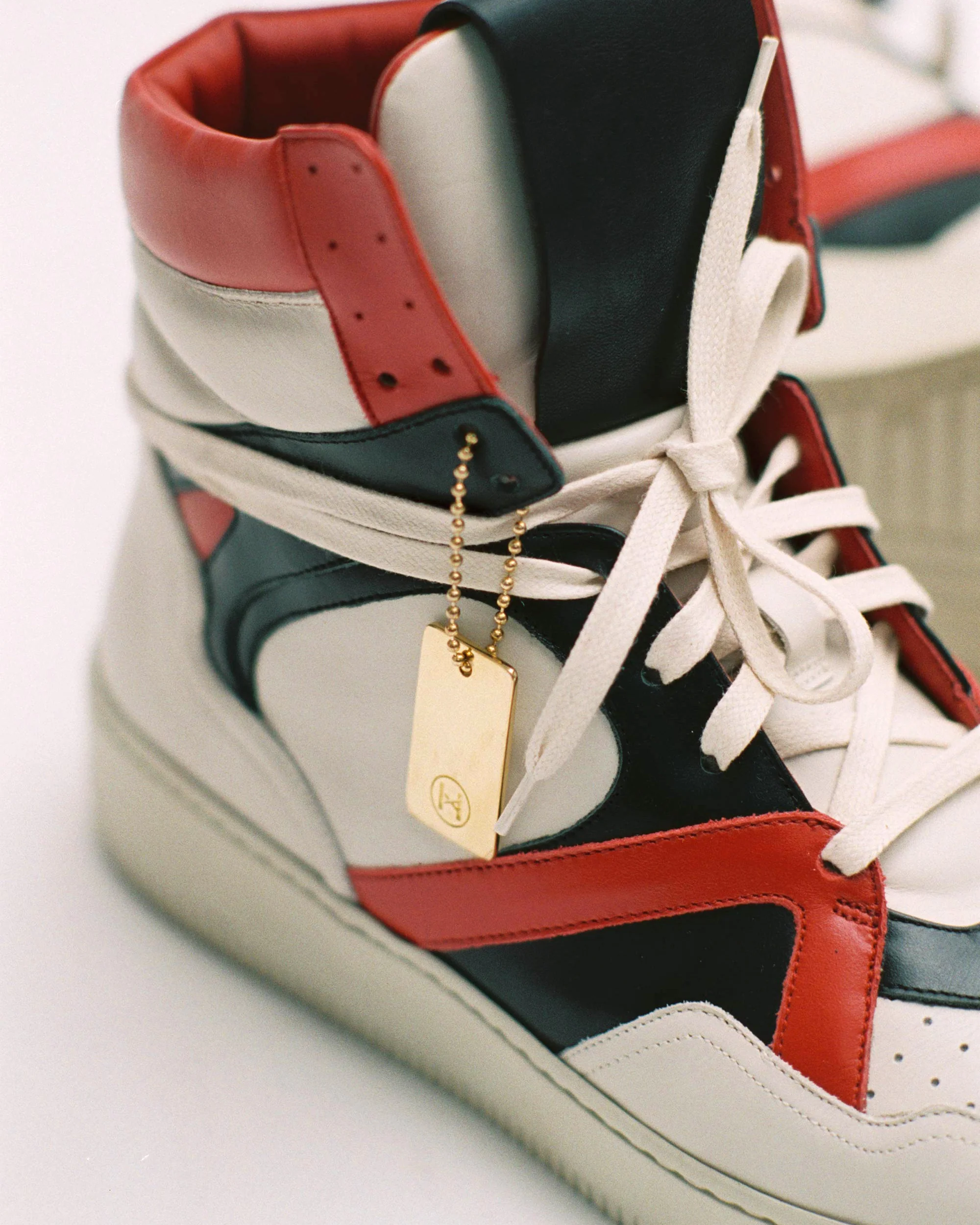 MONGOOSE BONE / BLACK / RED - Image 4