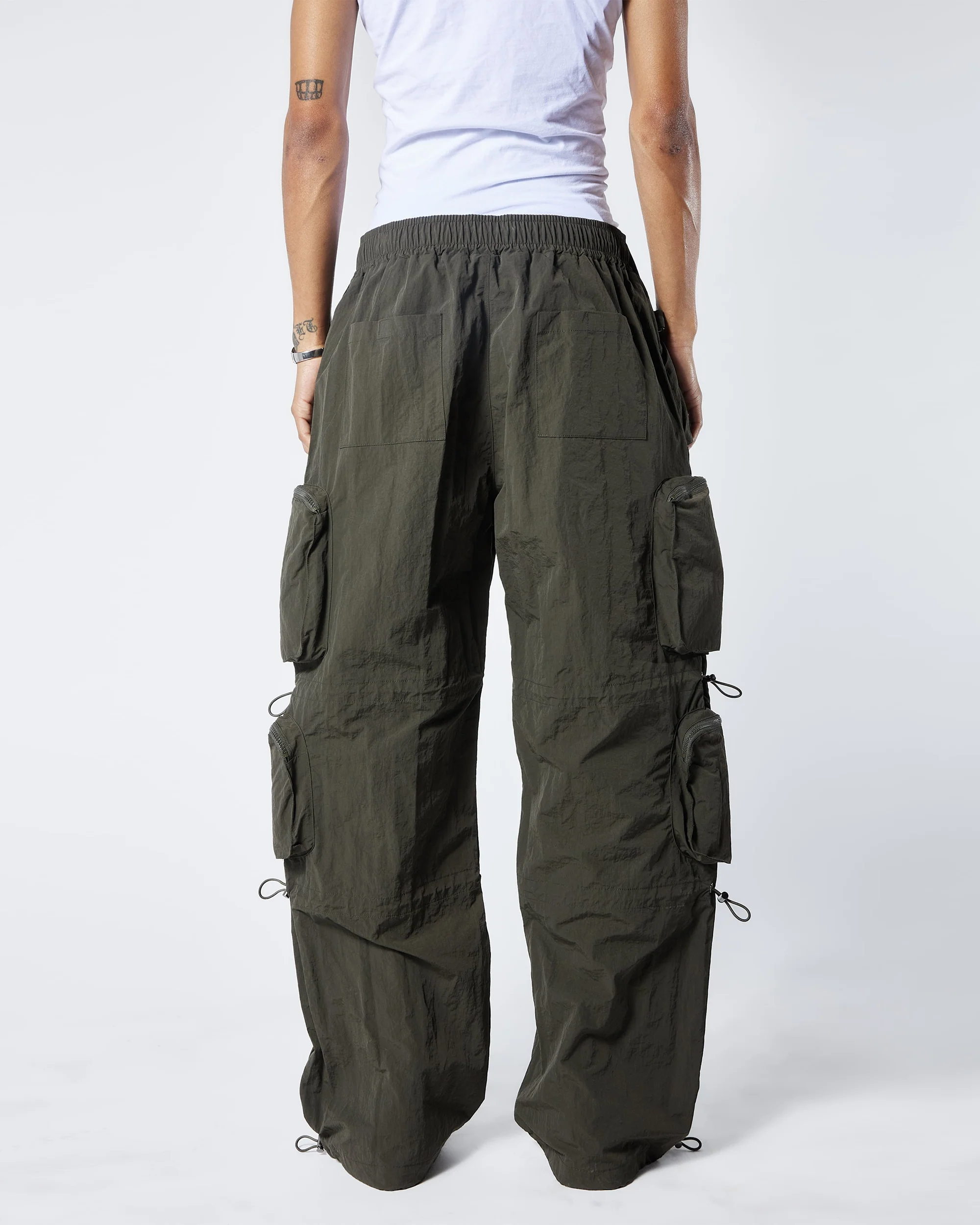 Nylon Parachute Pants- BLACK - Image 5