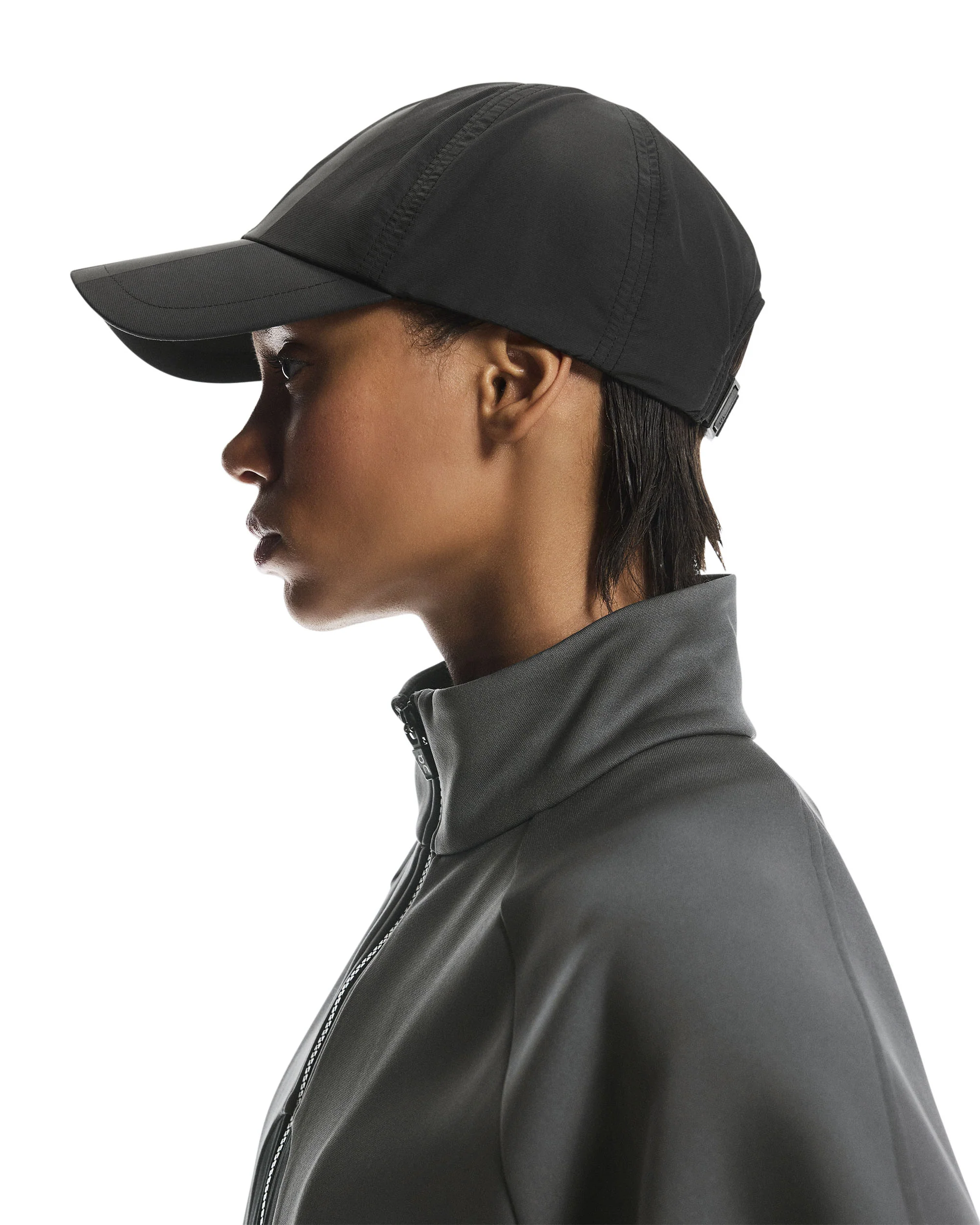 ON RUNNING ON CAP IKON MAGNET - Image 3