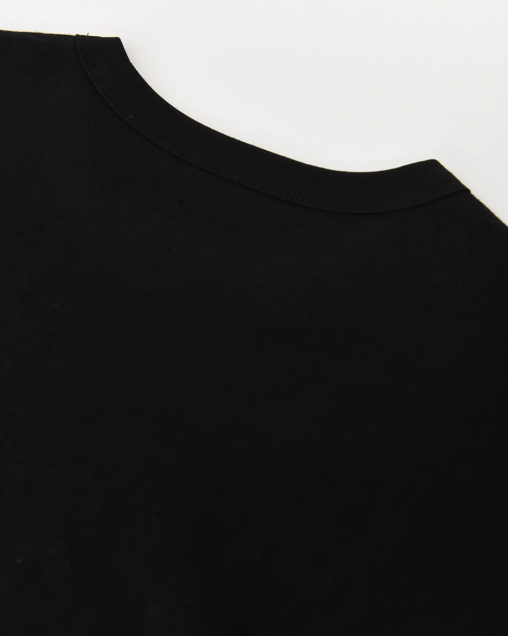 Pearl Patchwork T-Shirt IN BLK - Image 8