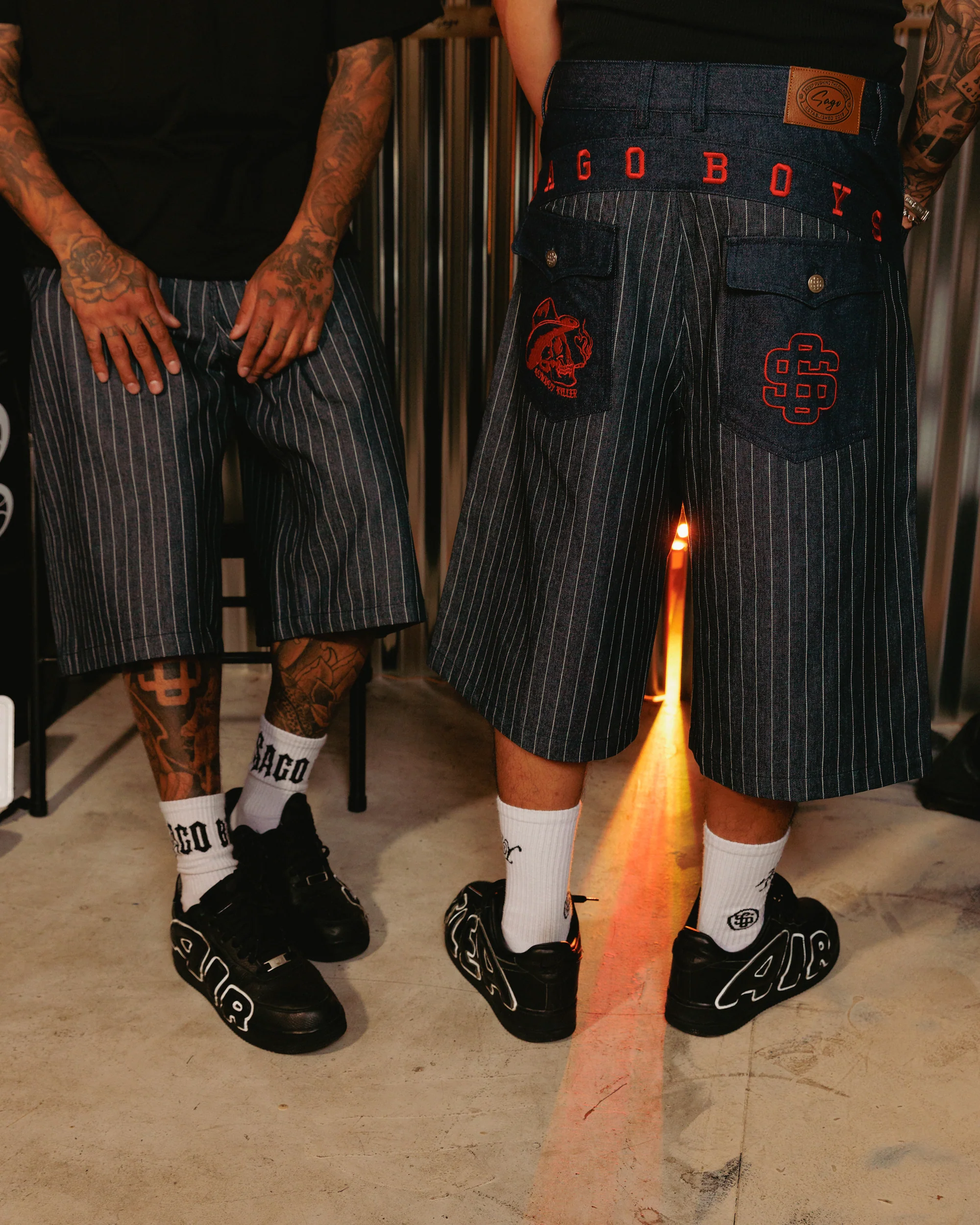 PINSTRIPE DENIM SHORTS - Image 4