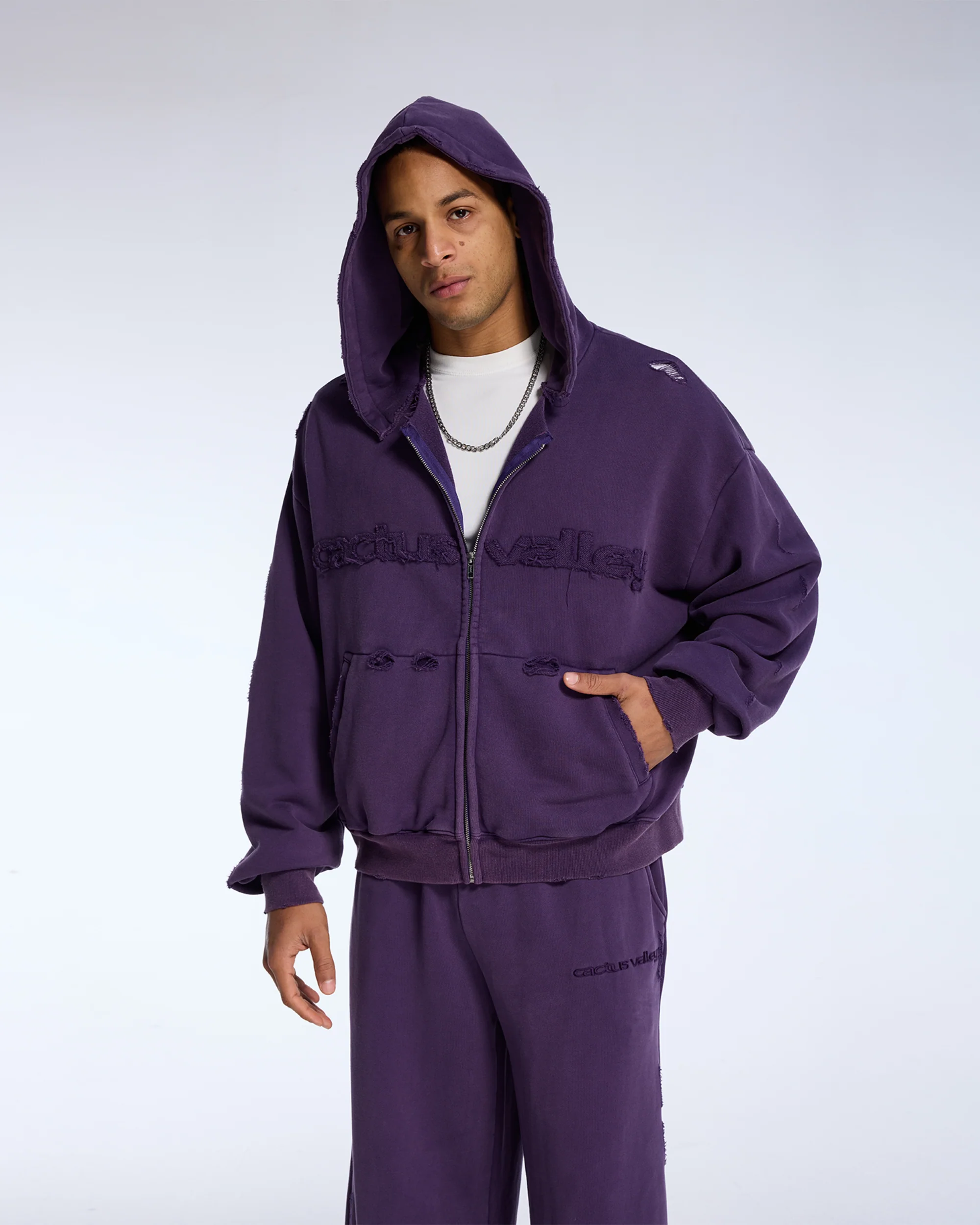 PLUM HOODIE - Image 5