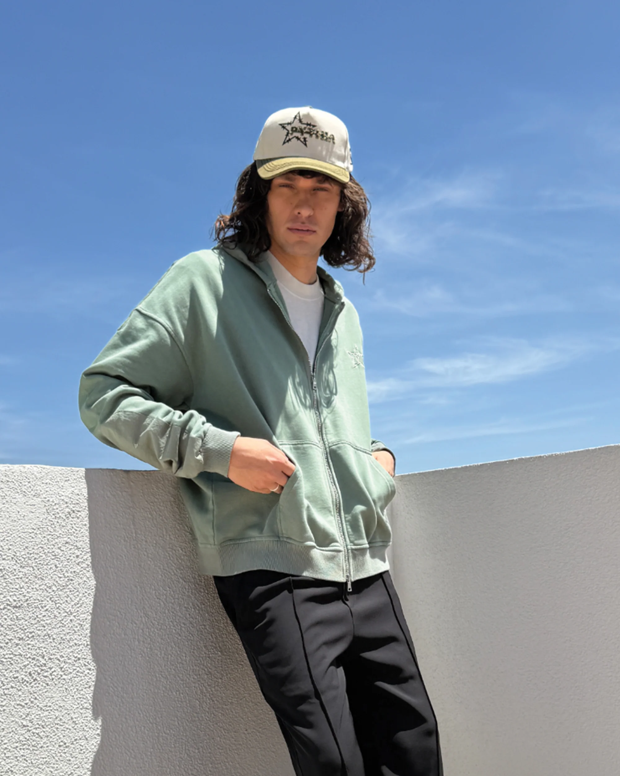 PYTHIA x VARIENT HAT - OLIVE / TAN - Image 2