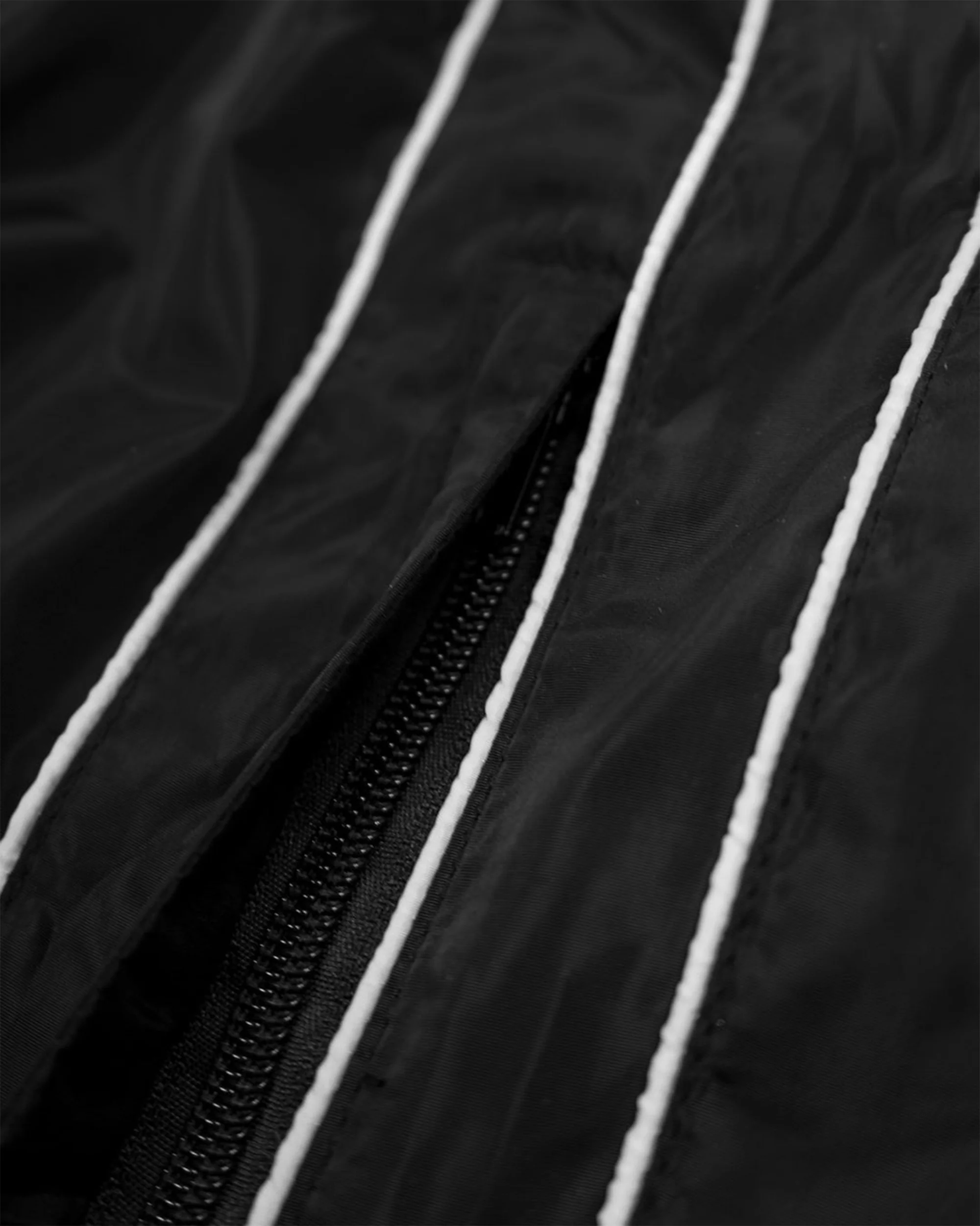 “RADIANT AURA” NYLON SHORTS (NIGHT PULSE) - Image 5