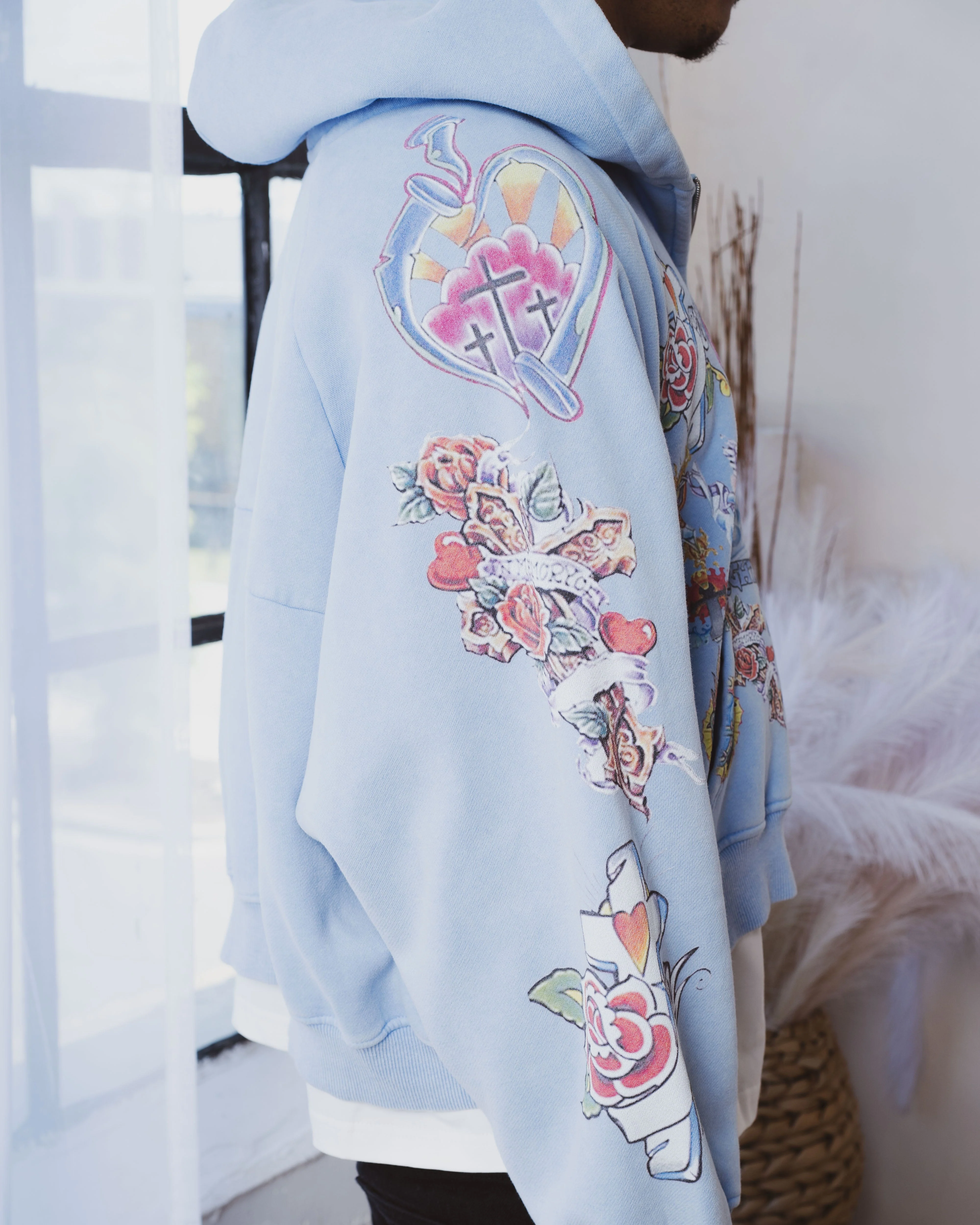 Risen King Cropped Zip (Blue) - Image 5