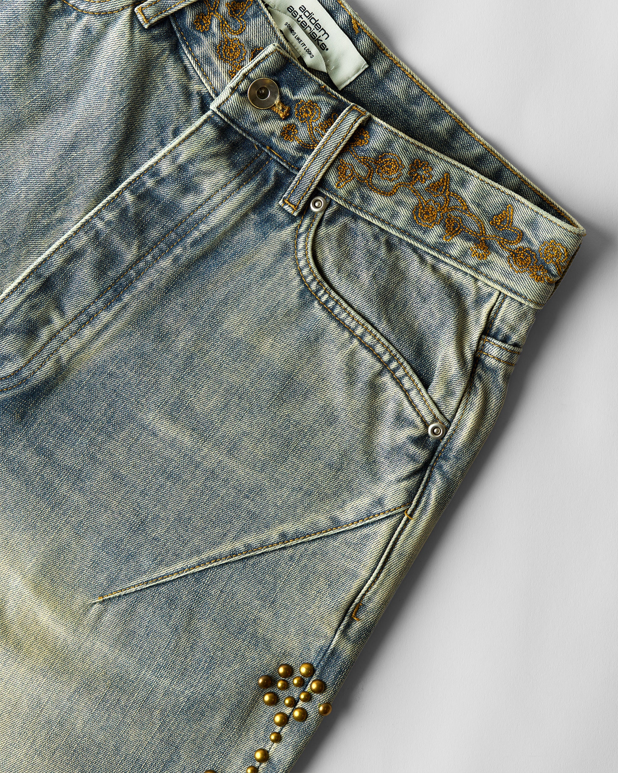 Rivet Chainstitch Selvedge Denim Shorts - Image 5