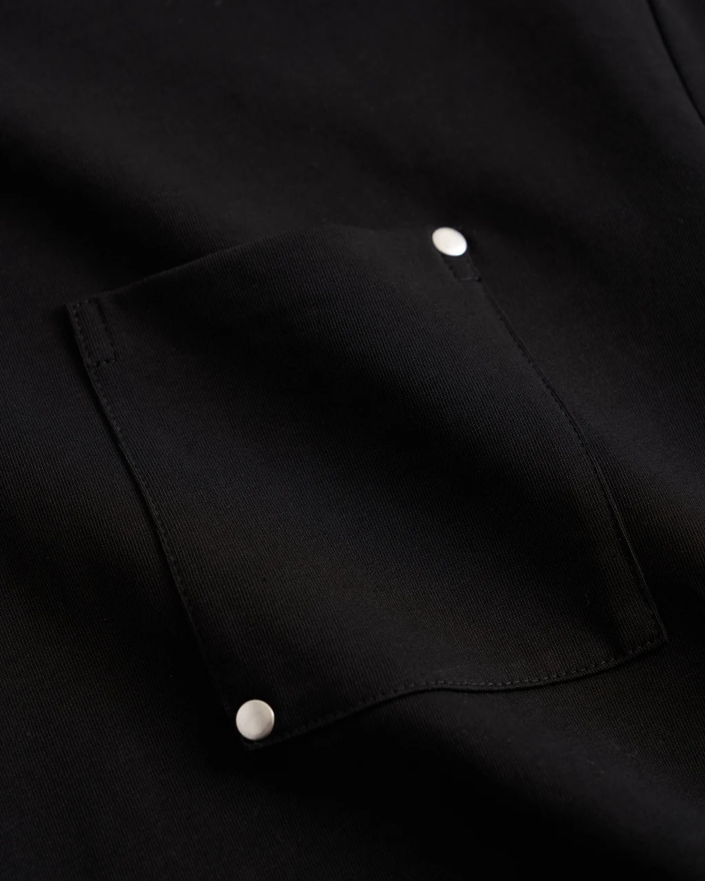 Rivet Pocket Oversized Tee - Black - Image 4