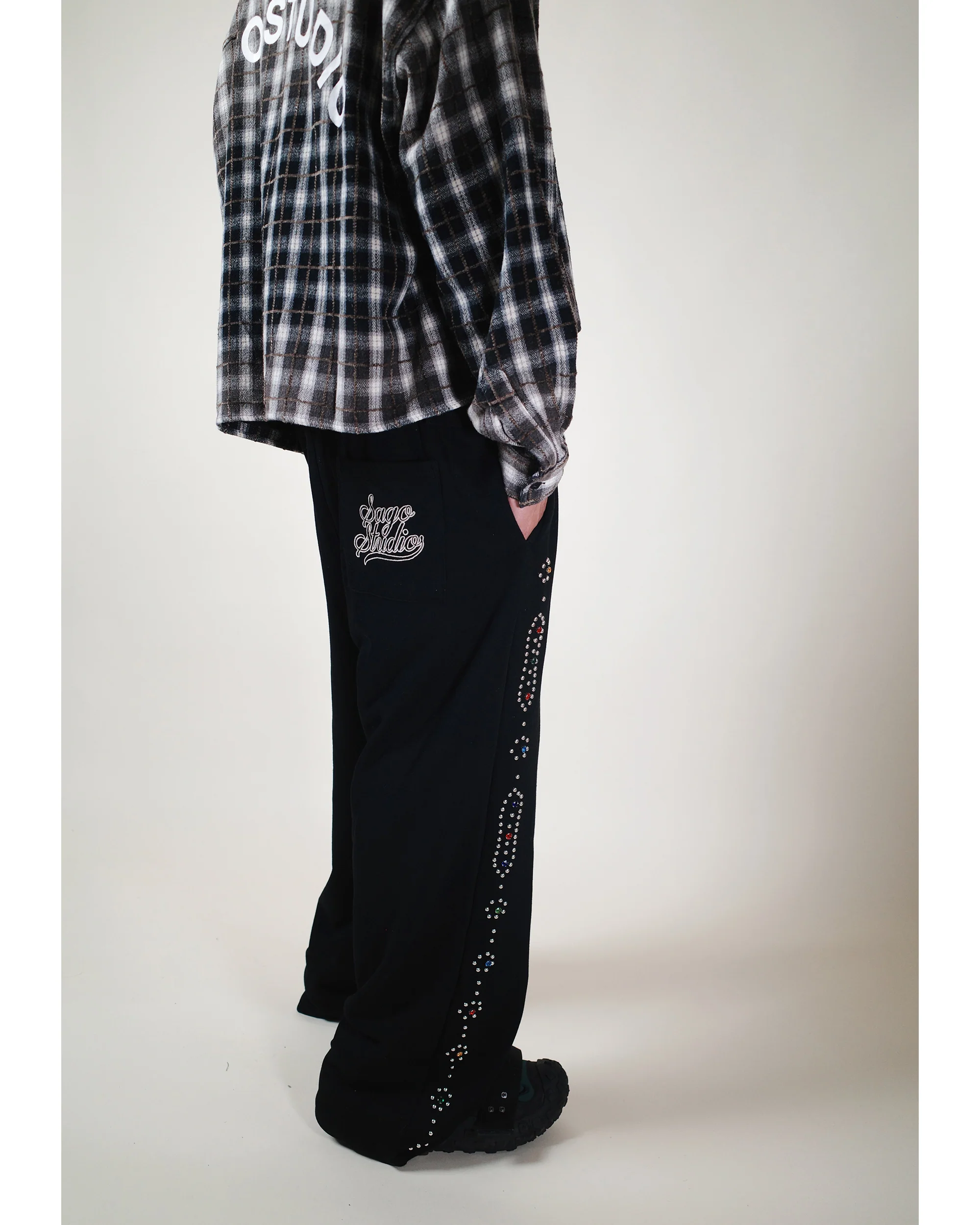 Rivet sweats - Image 6
