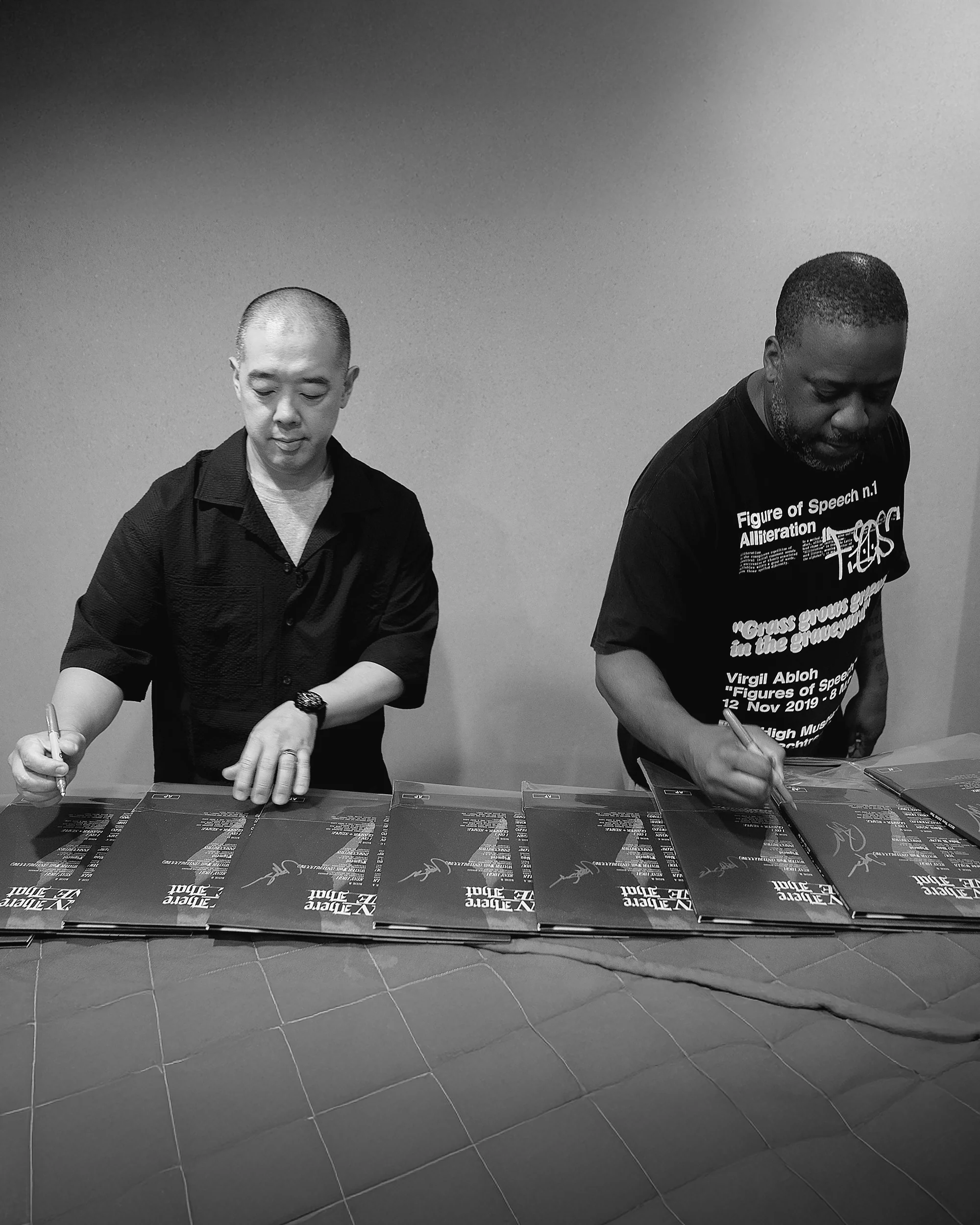 Robert Glasper x Jeff Staple Vinyl Record, co-signed by the artist - Image 3
