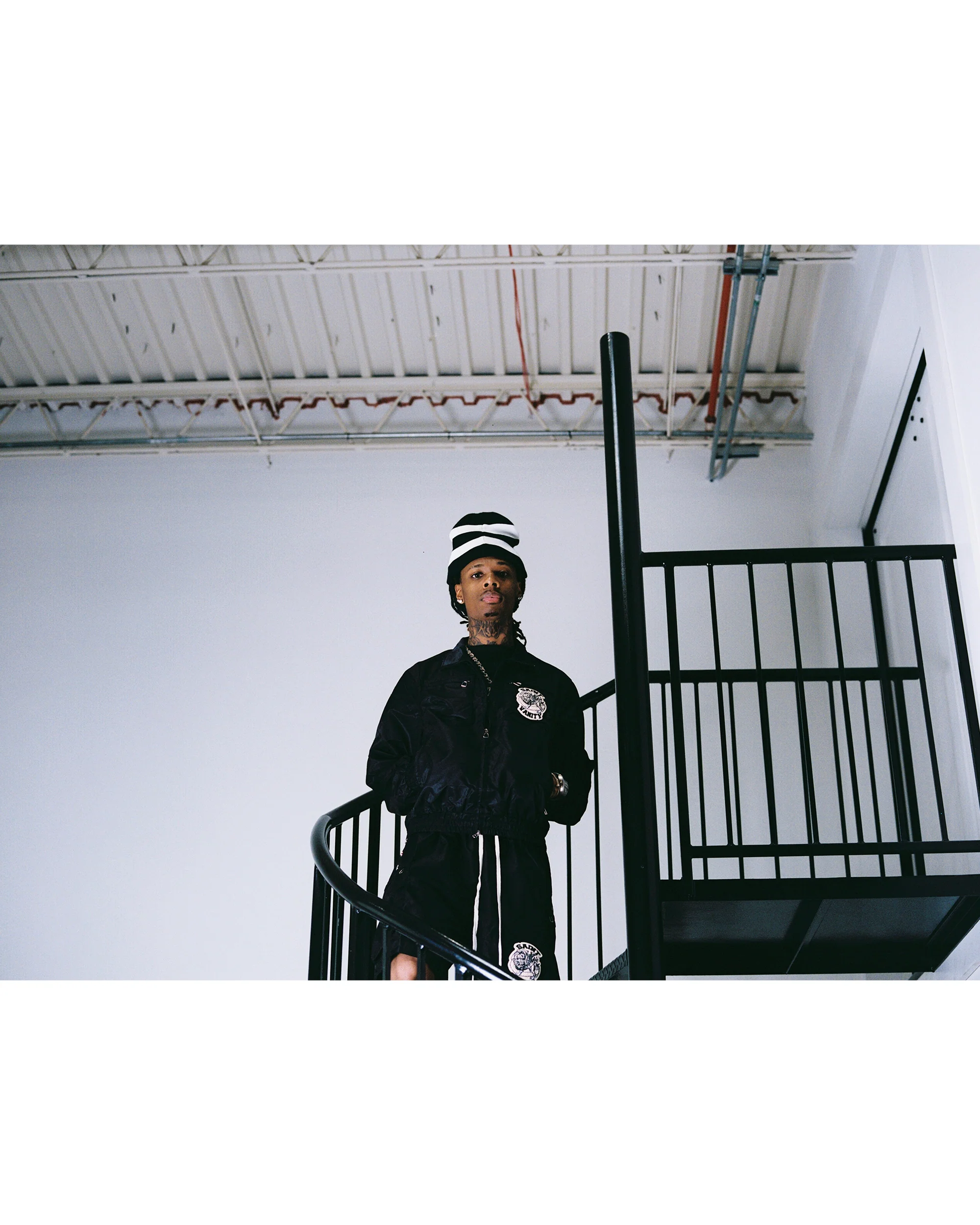 SAINT VANITY™ CARGO NYLON JACKET – BLACK + - Image 4
