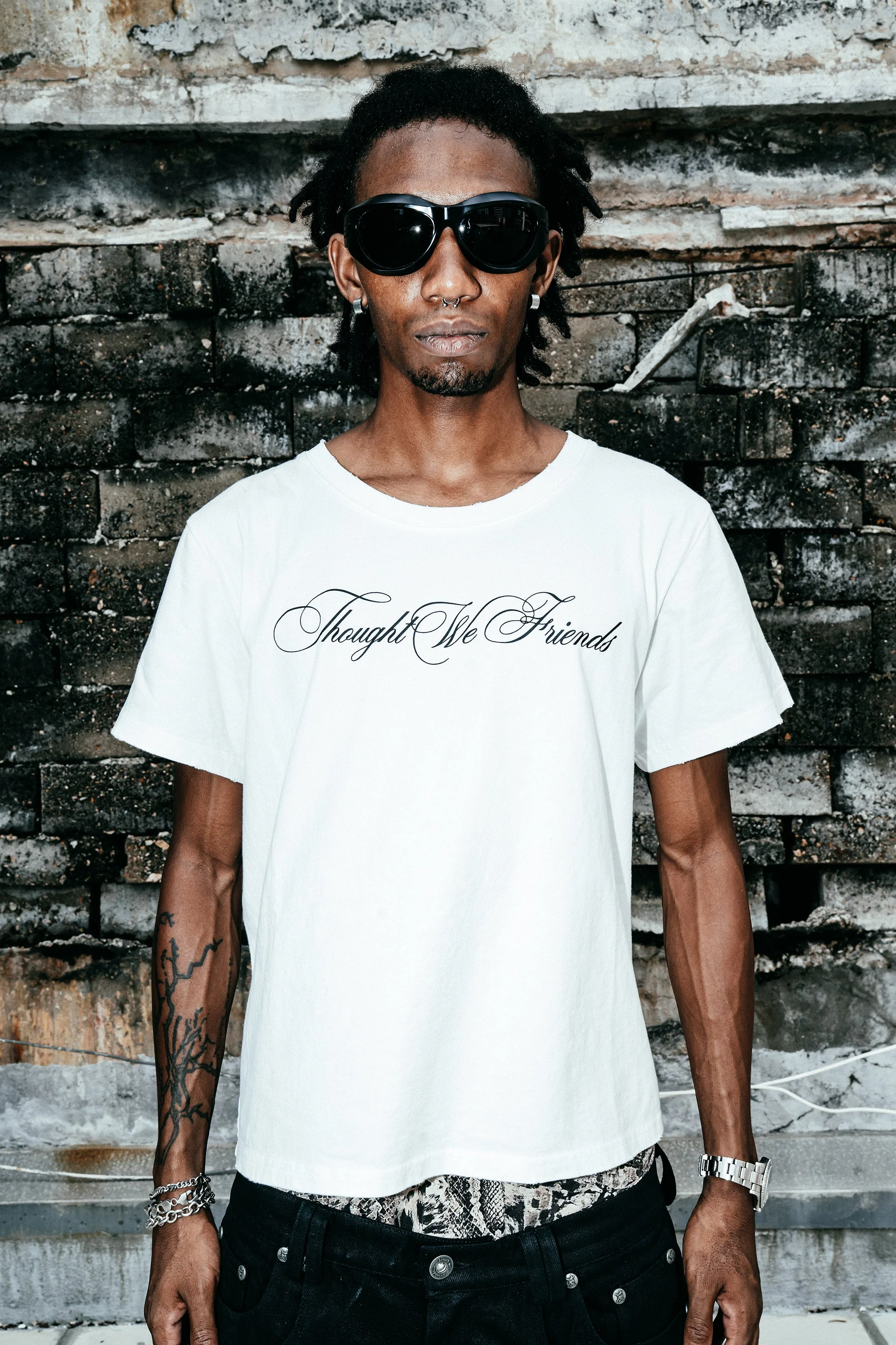 Sera Cursive Fitted T-shirt in White - Image 3