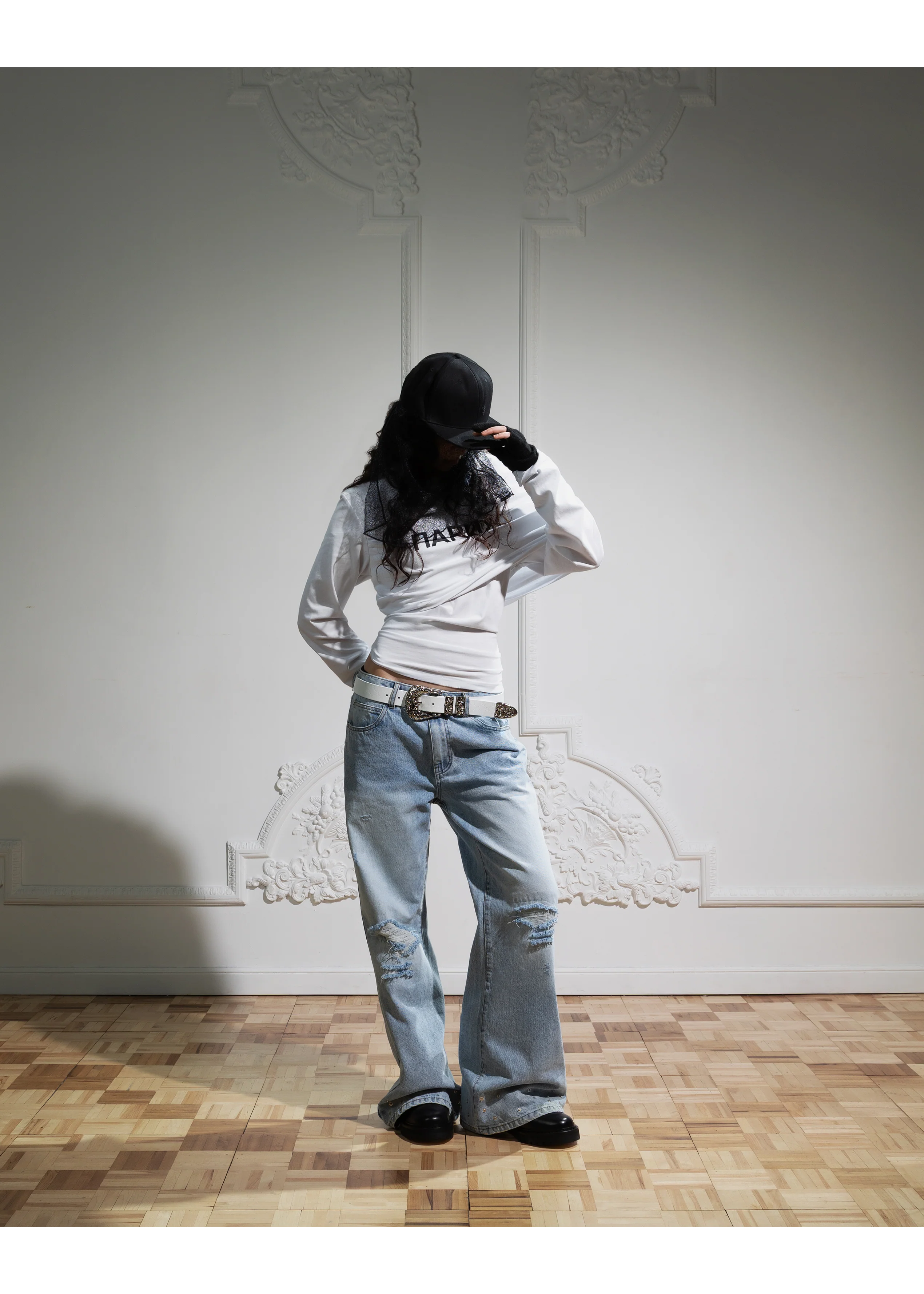 SERPENT FLARE DENIM in BLUE - Image 10