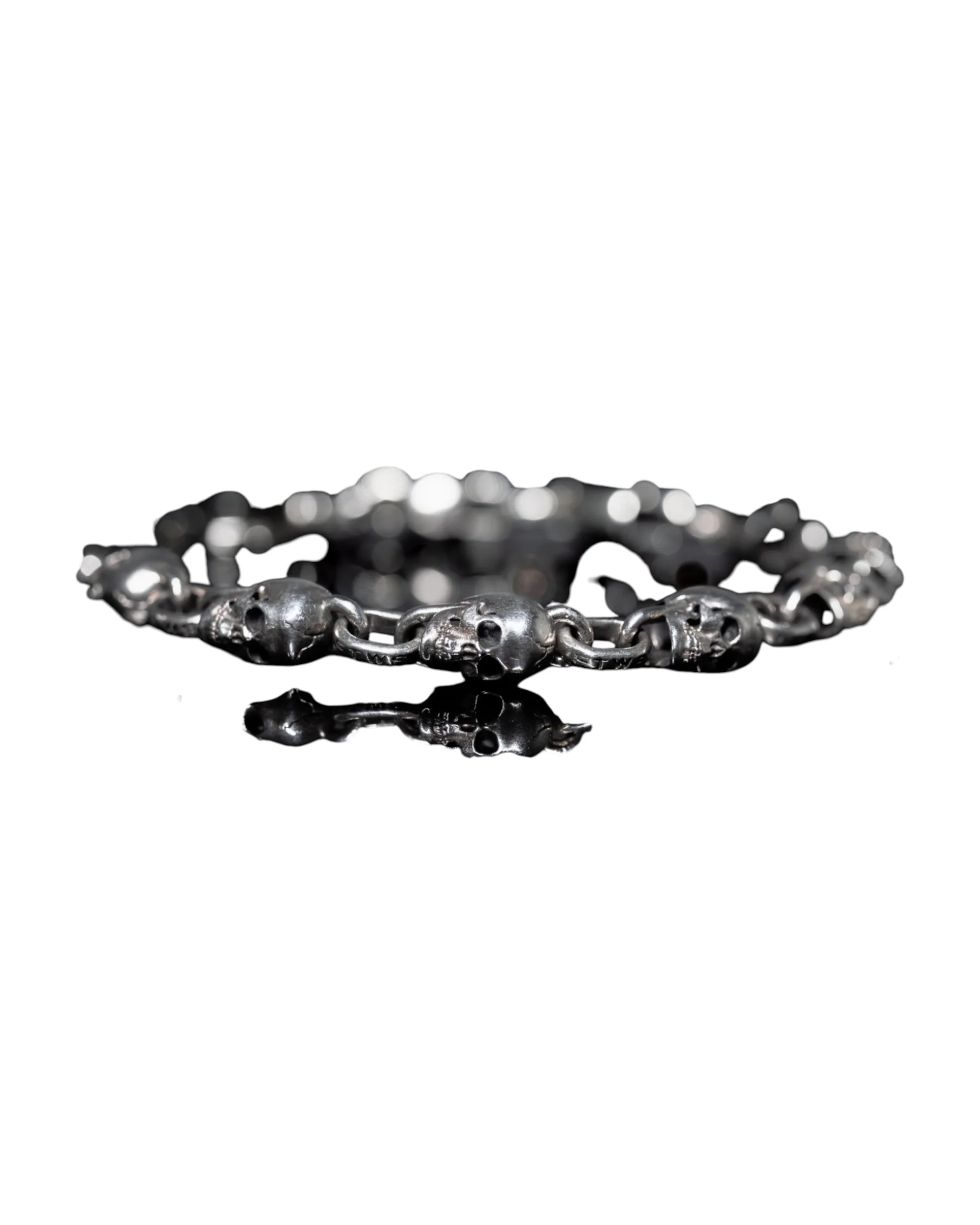 SKULL CHAIN BRACELET - Image 2
