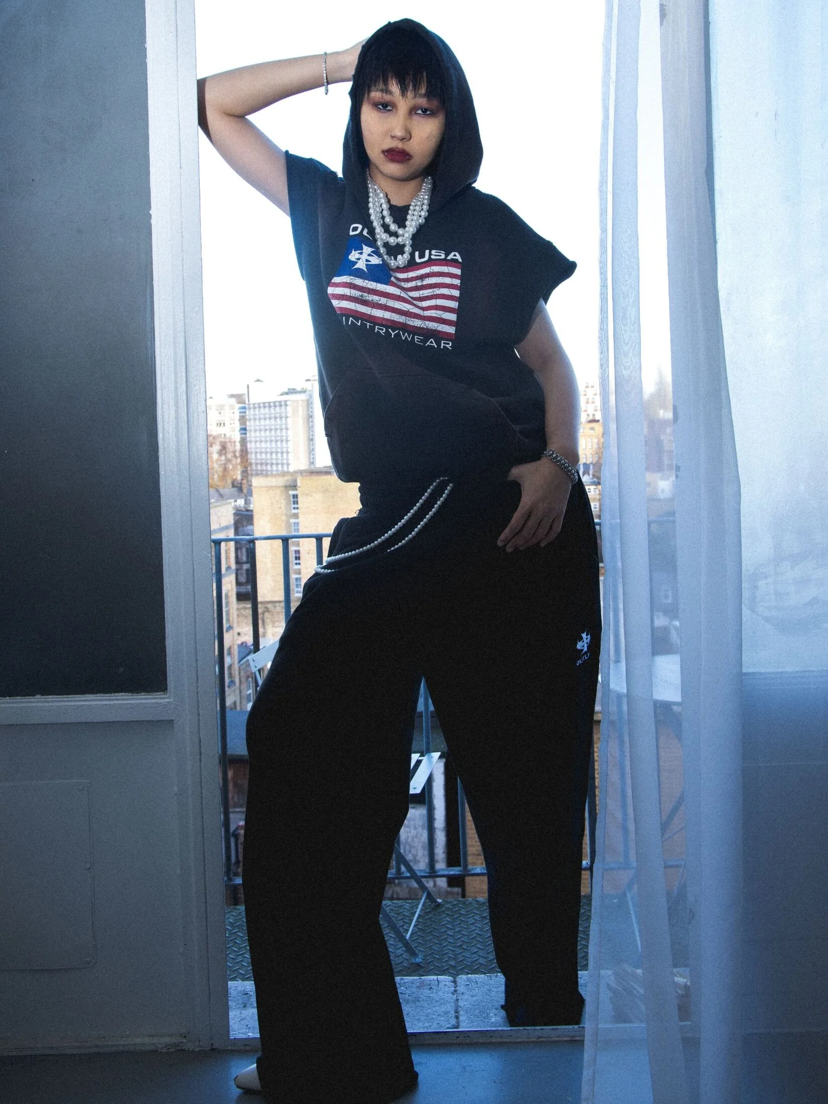 SLEEVELESS CUNTRYWEAR HOODIE - Image 12