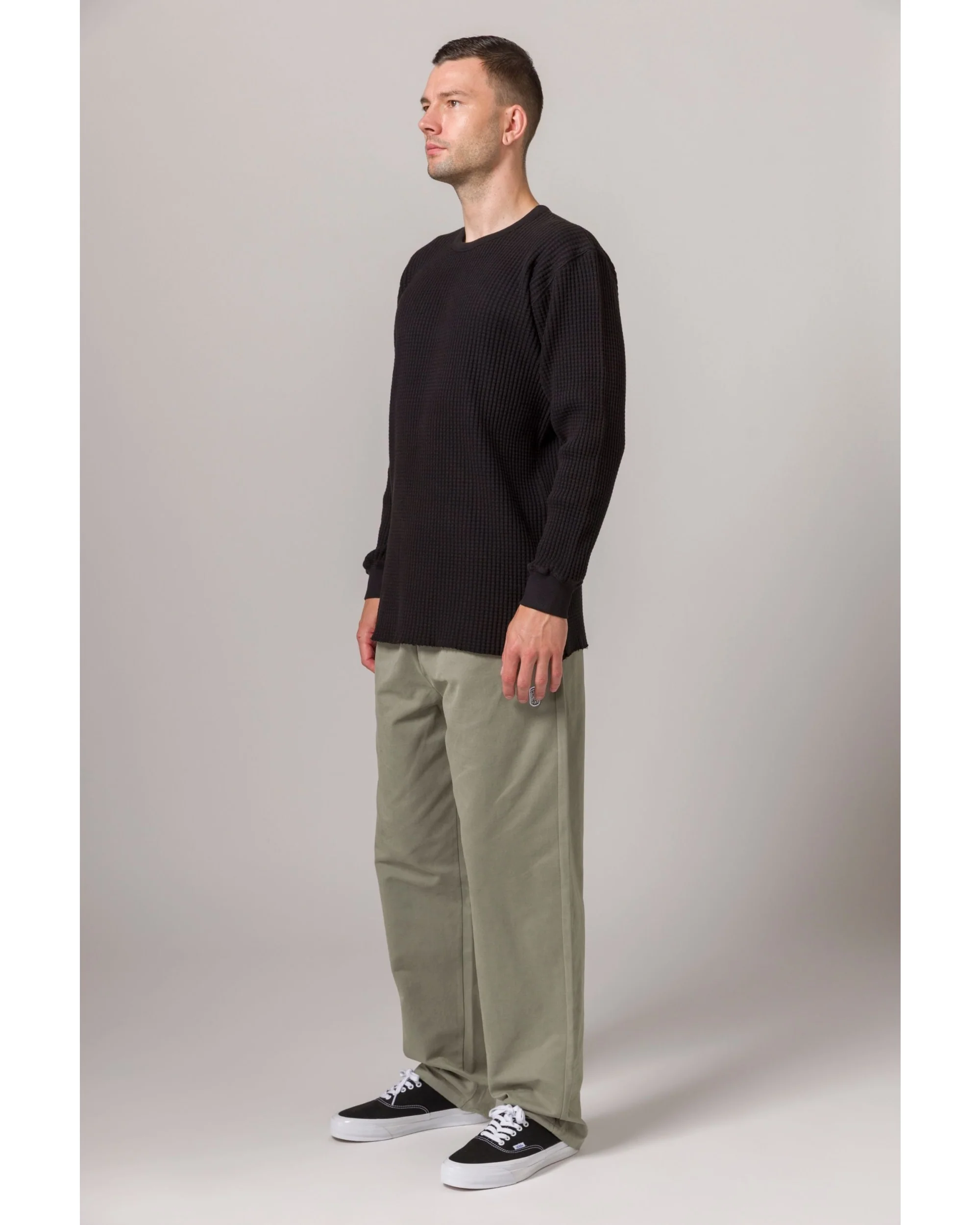 Standard Thermal Sweater - Black - Image 4