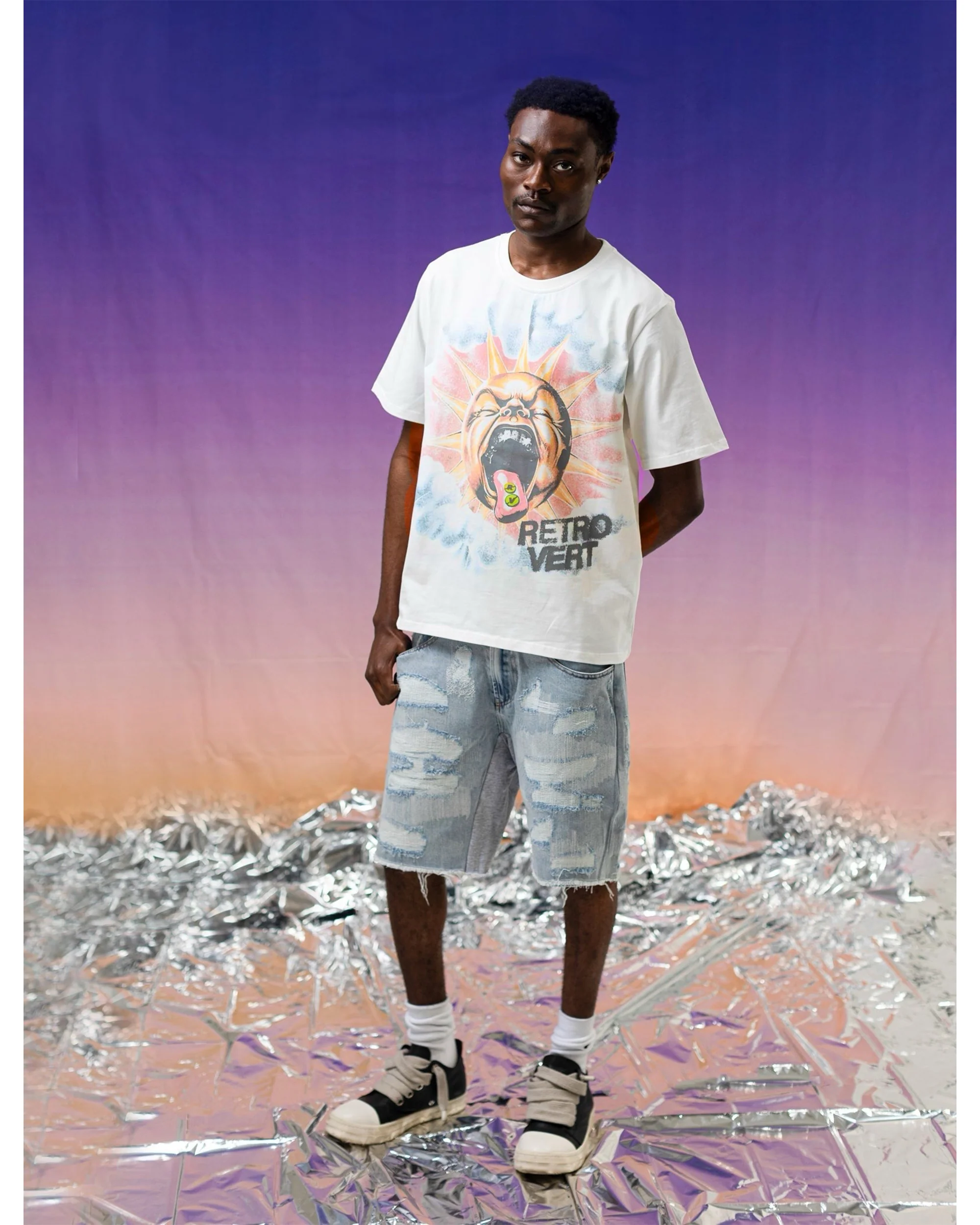 SUN TONGUE TEE - Image 3