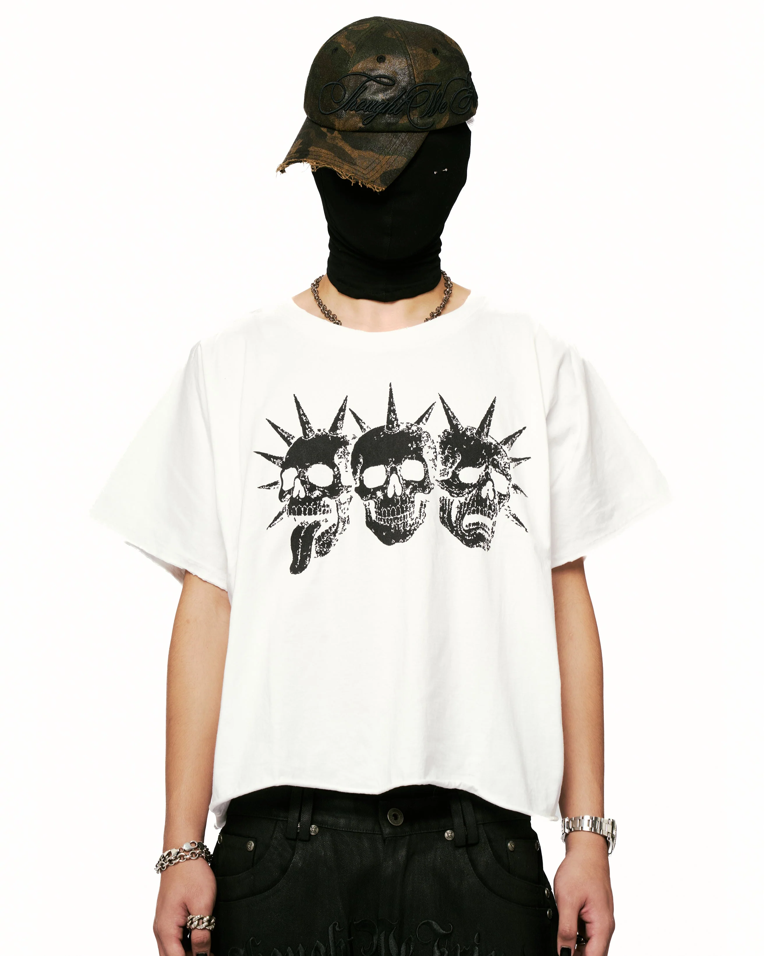 Tavius 3 Faces Loose T-shirt in White - Image 5