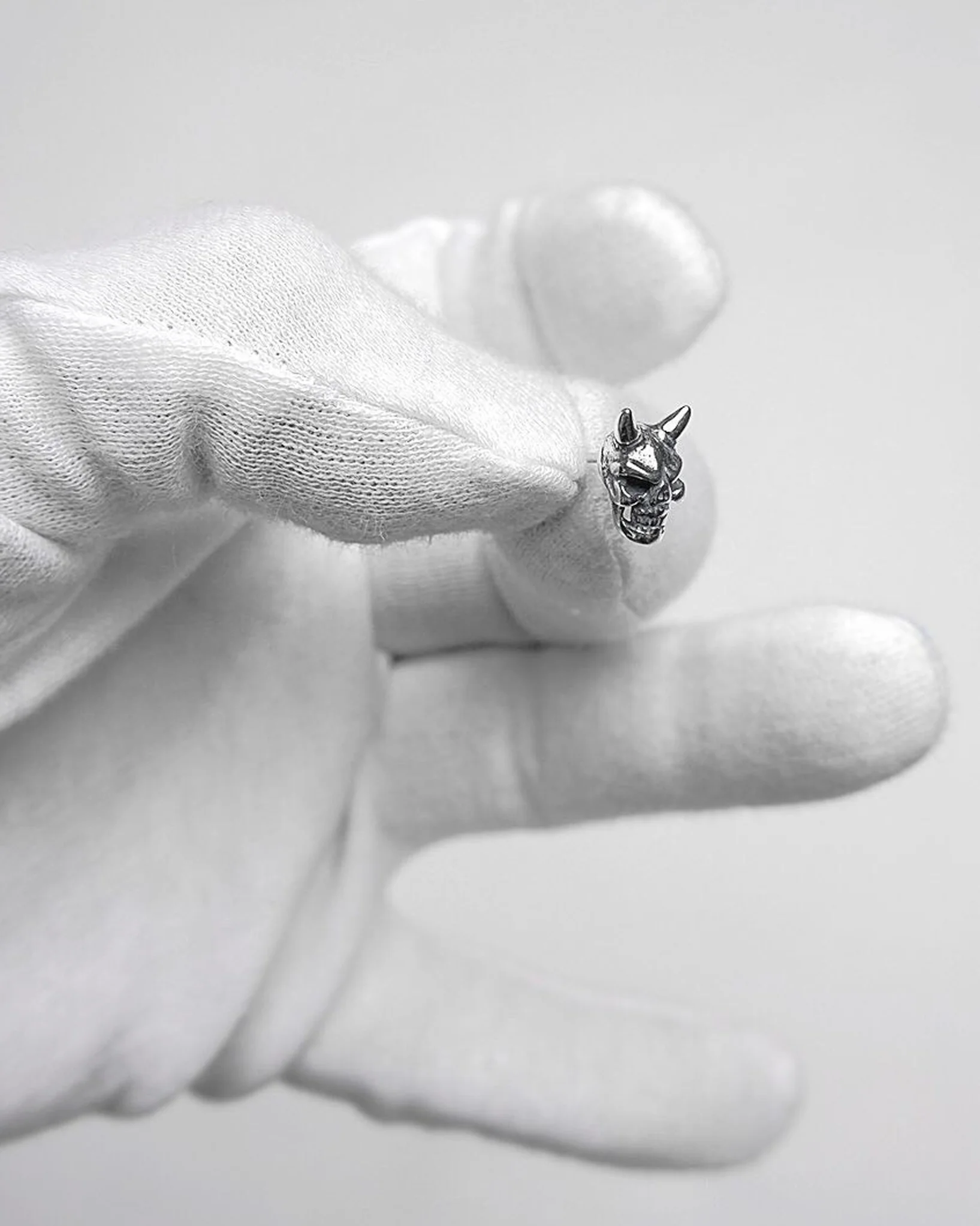 The Damned Earring (limited) - Image 3