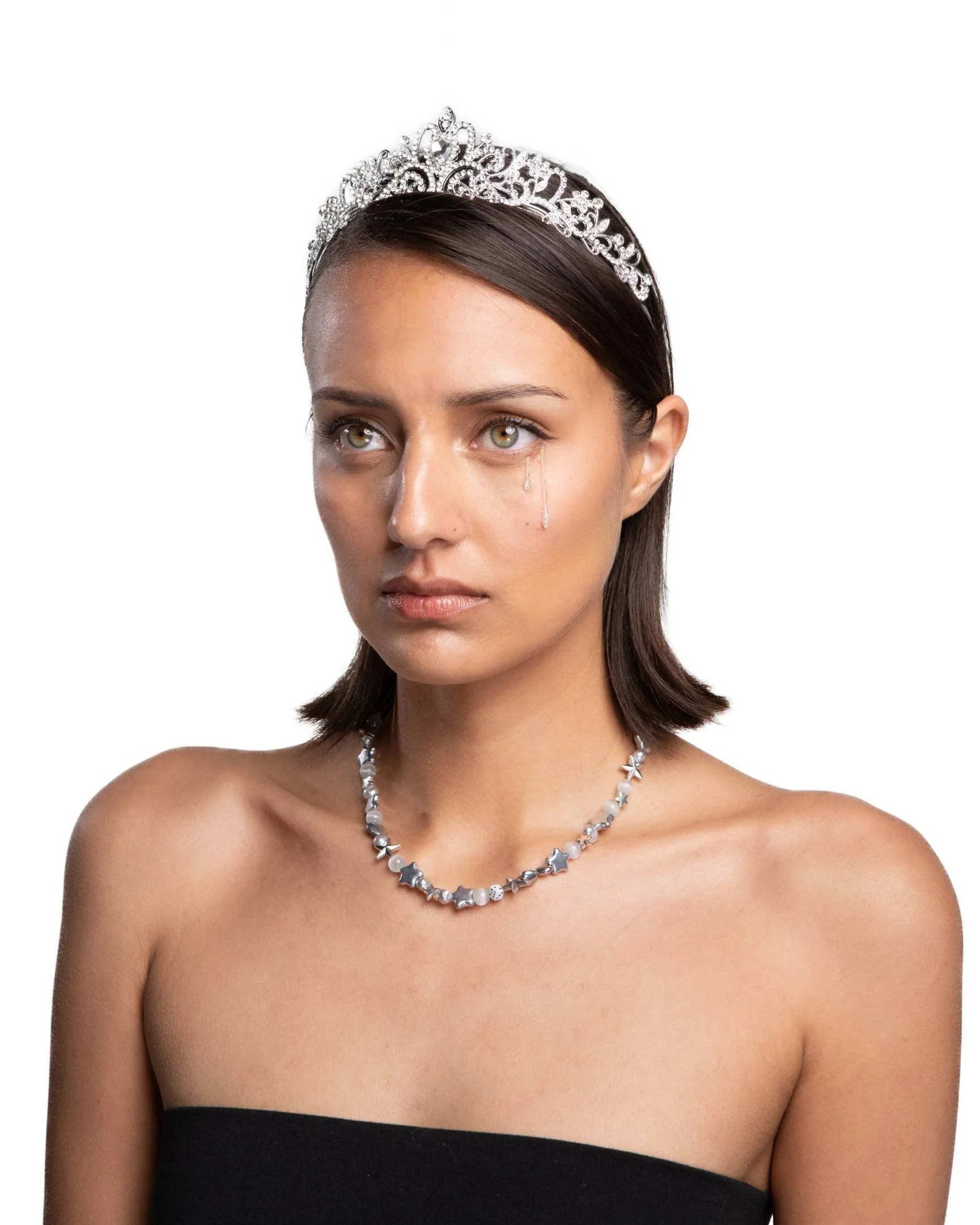 the hua necklace - Image 2